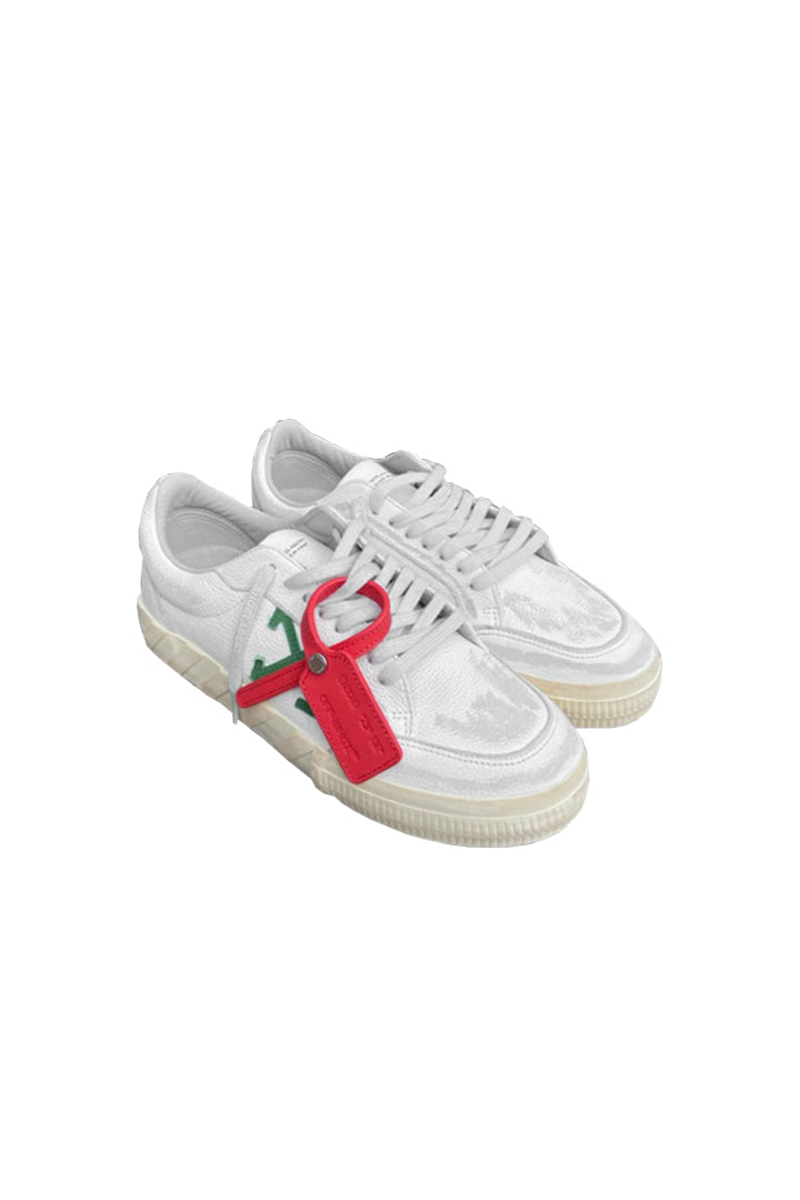 LOW VULCANIZED DISTRESSED