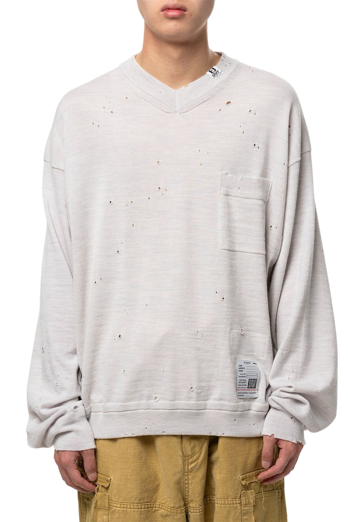 DISTRESSED KNIT PULL
