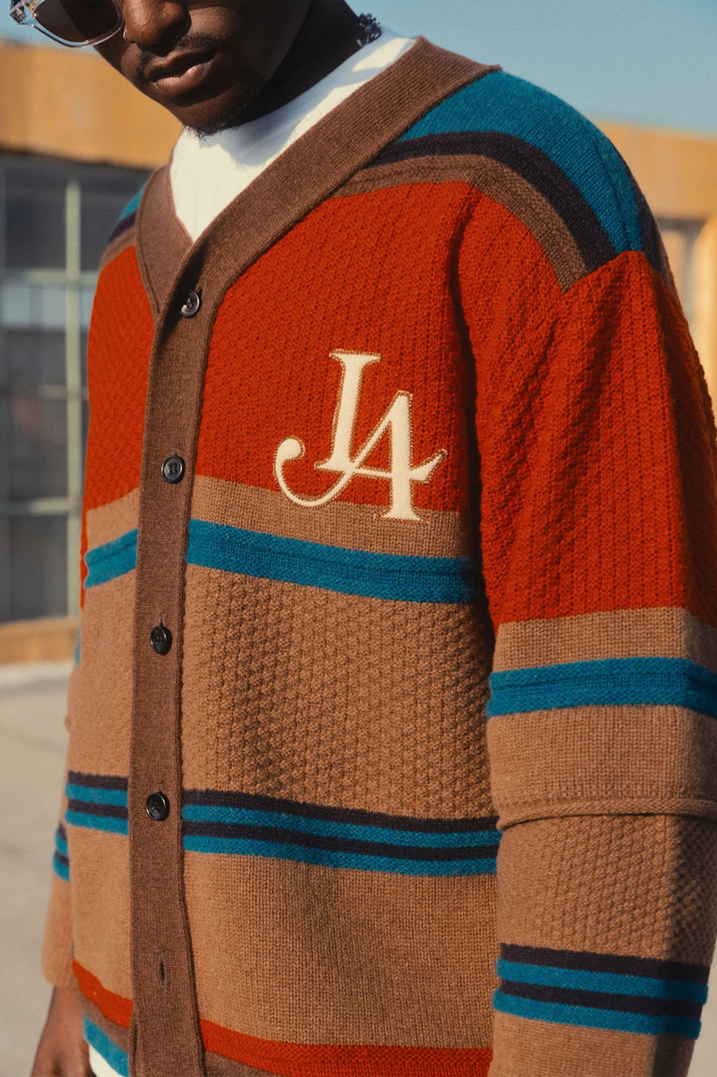 LA LOGO STRIPED CARDIGAN