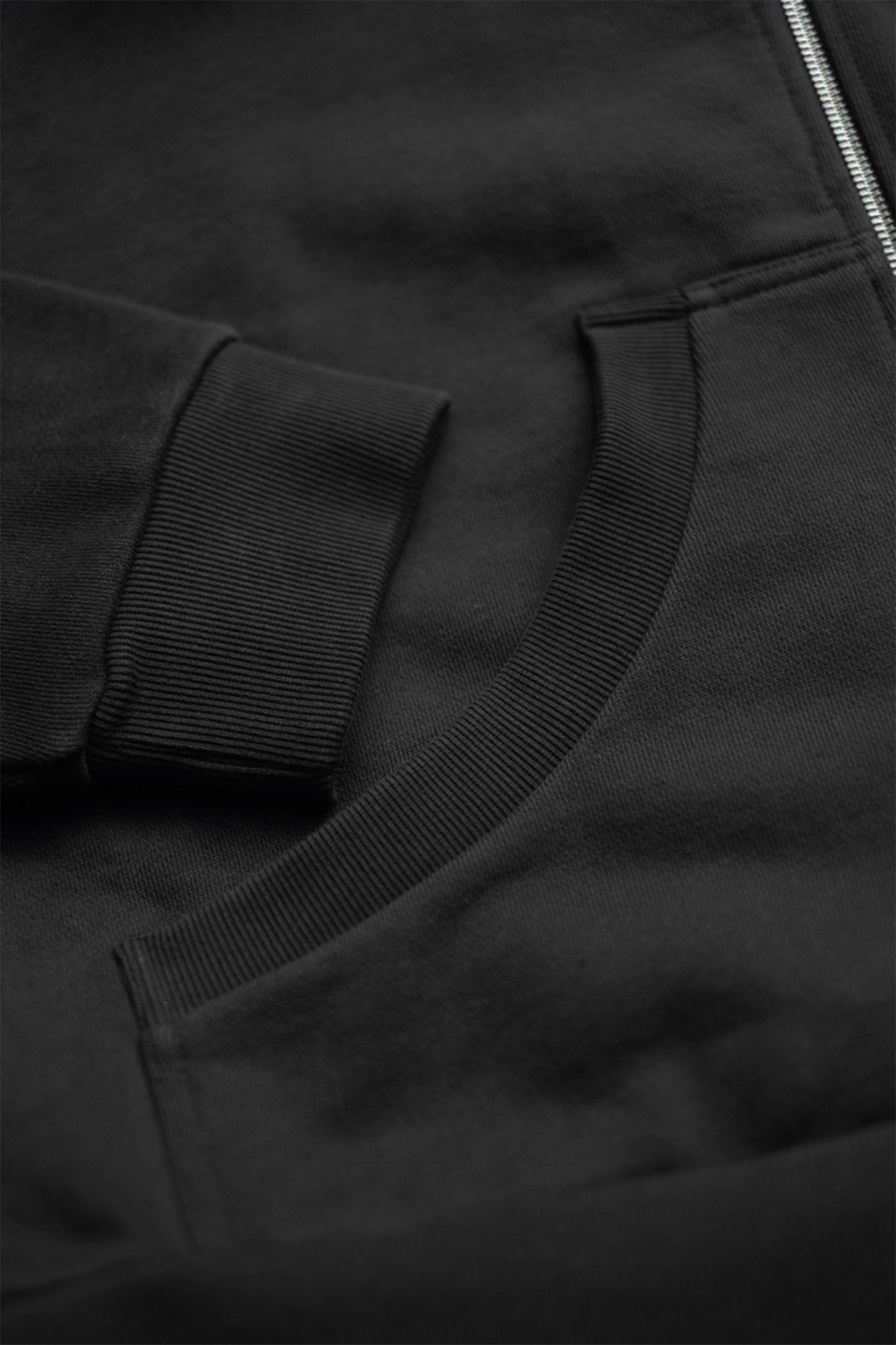 ETERNAL ZIP