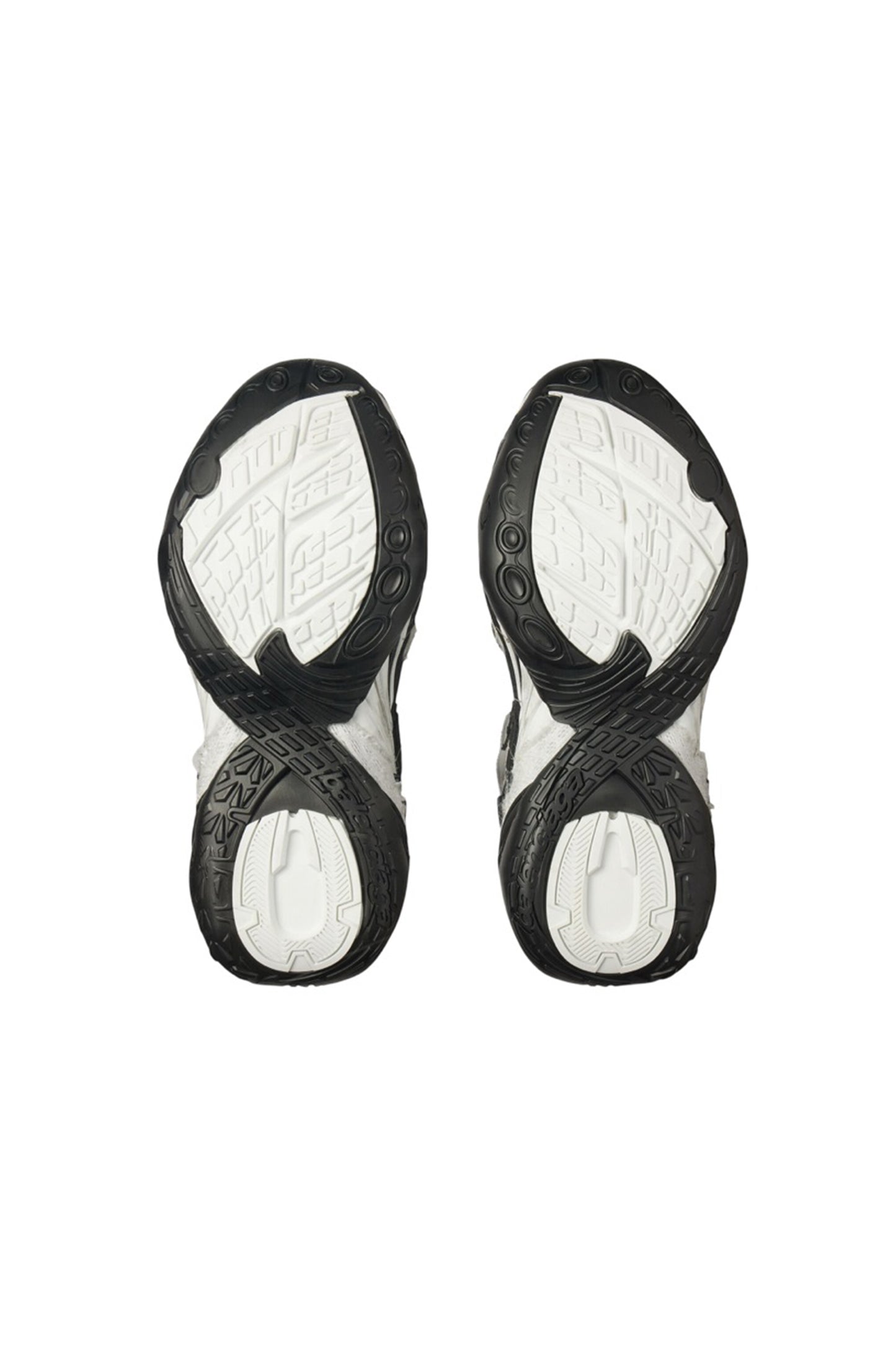 SOLELESS