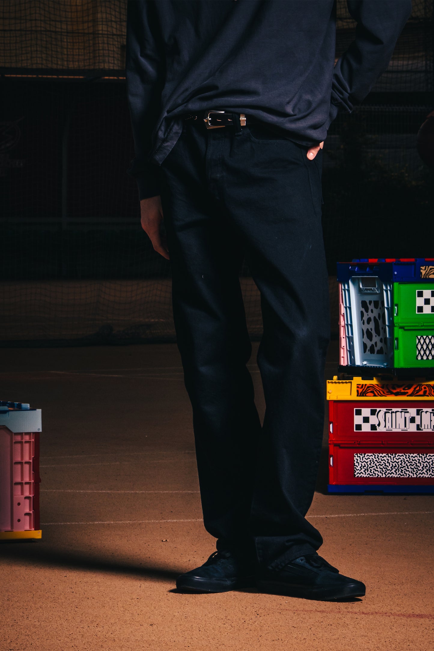 BLACK DENIM PANTS/STRAIGHT