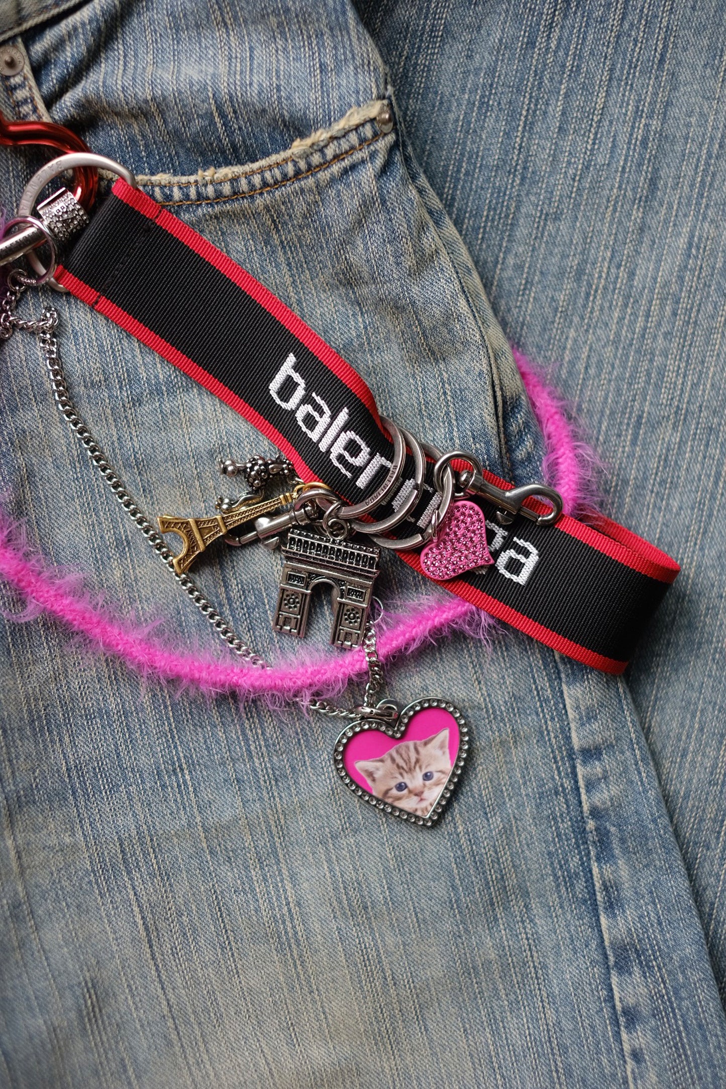 Charms Baggy Pants