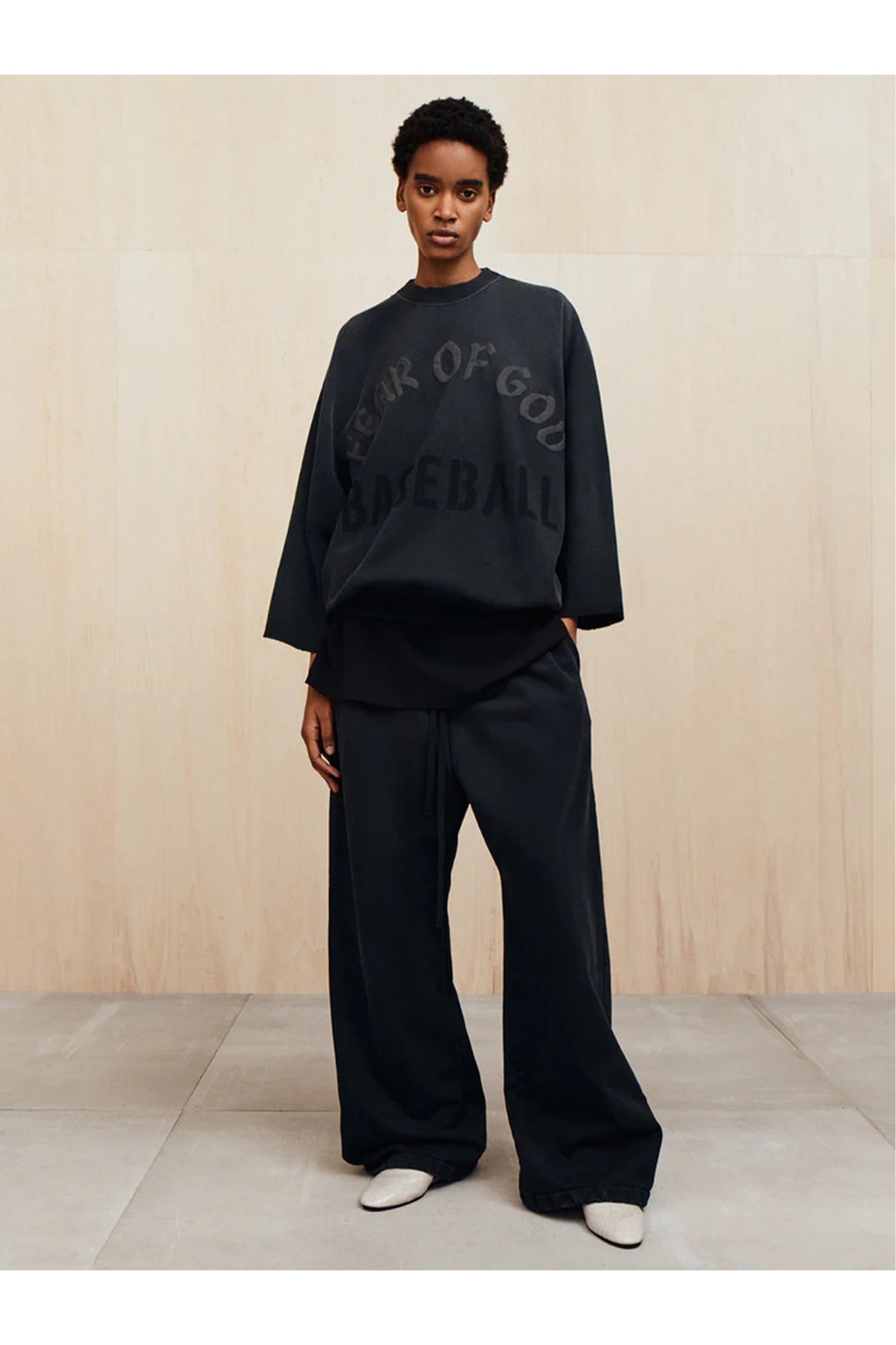 "BASEBALL" CUT SLEEVE SWEATSHIRT