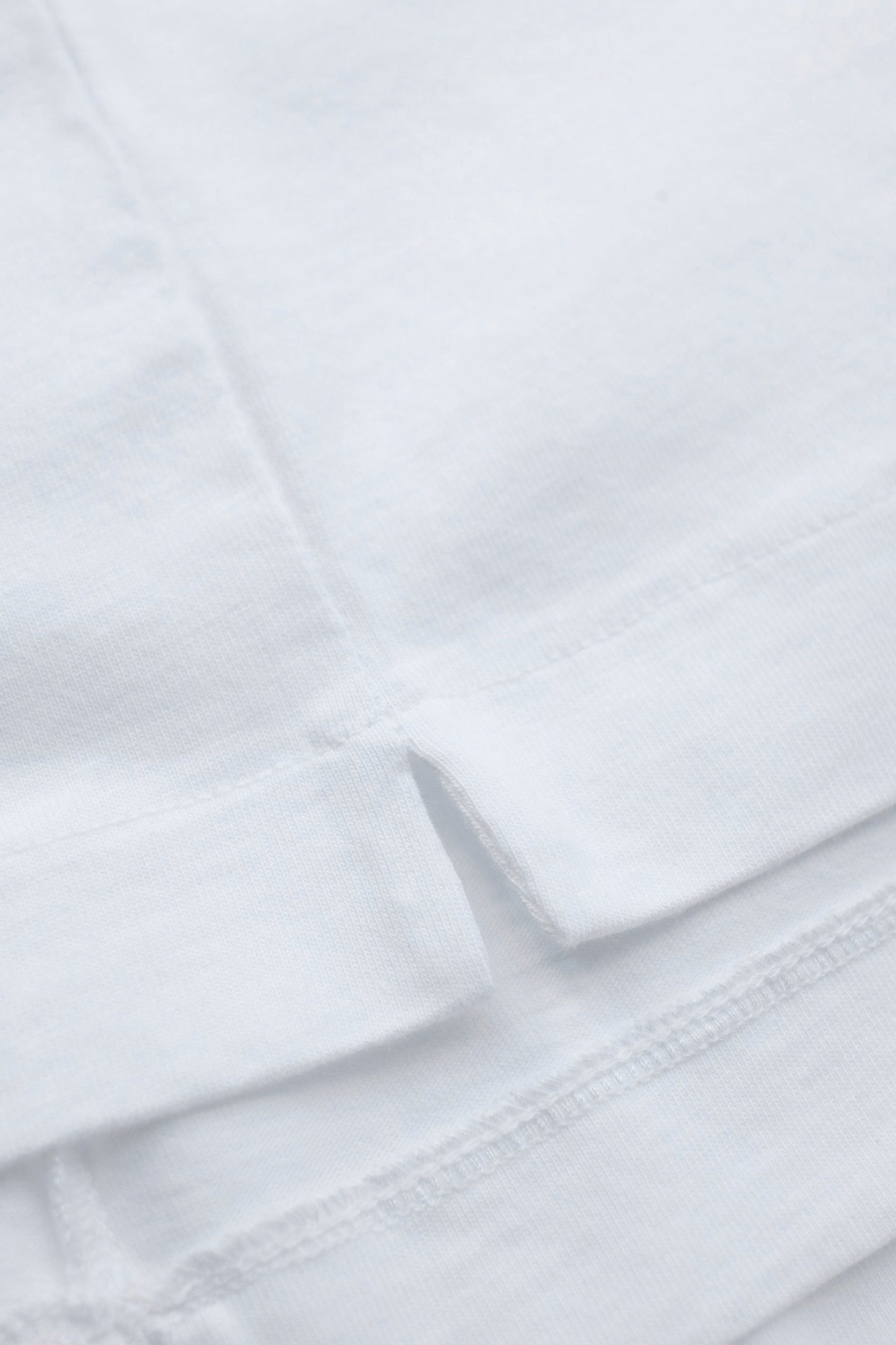 BIG BOOKISH SKATE S/S TEE