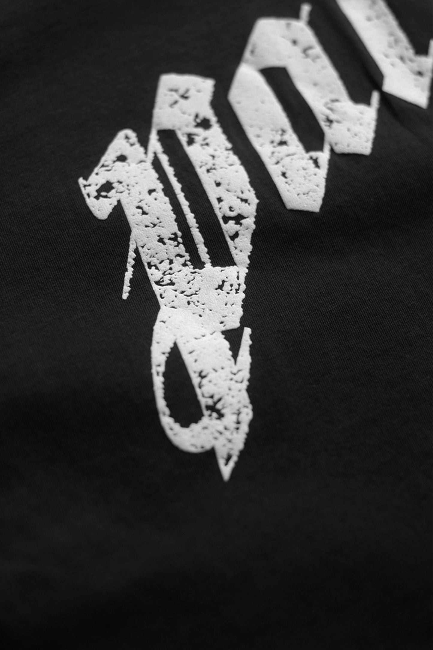 BACK CURVED LOGO OVER TEE