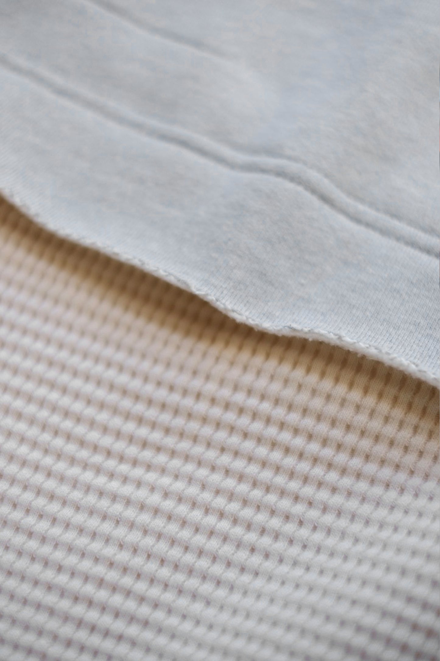 DOUBLE LAYER STUDDED SWEATS