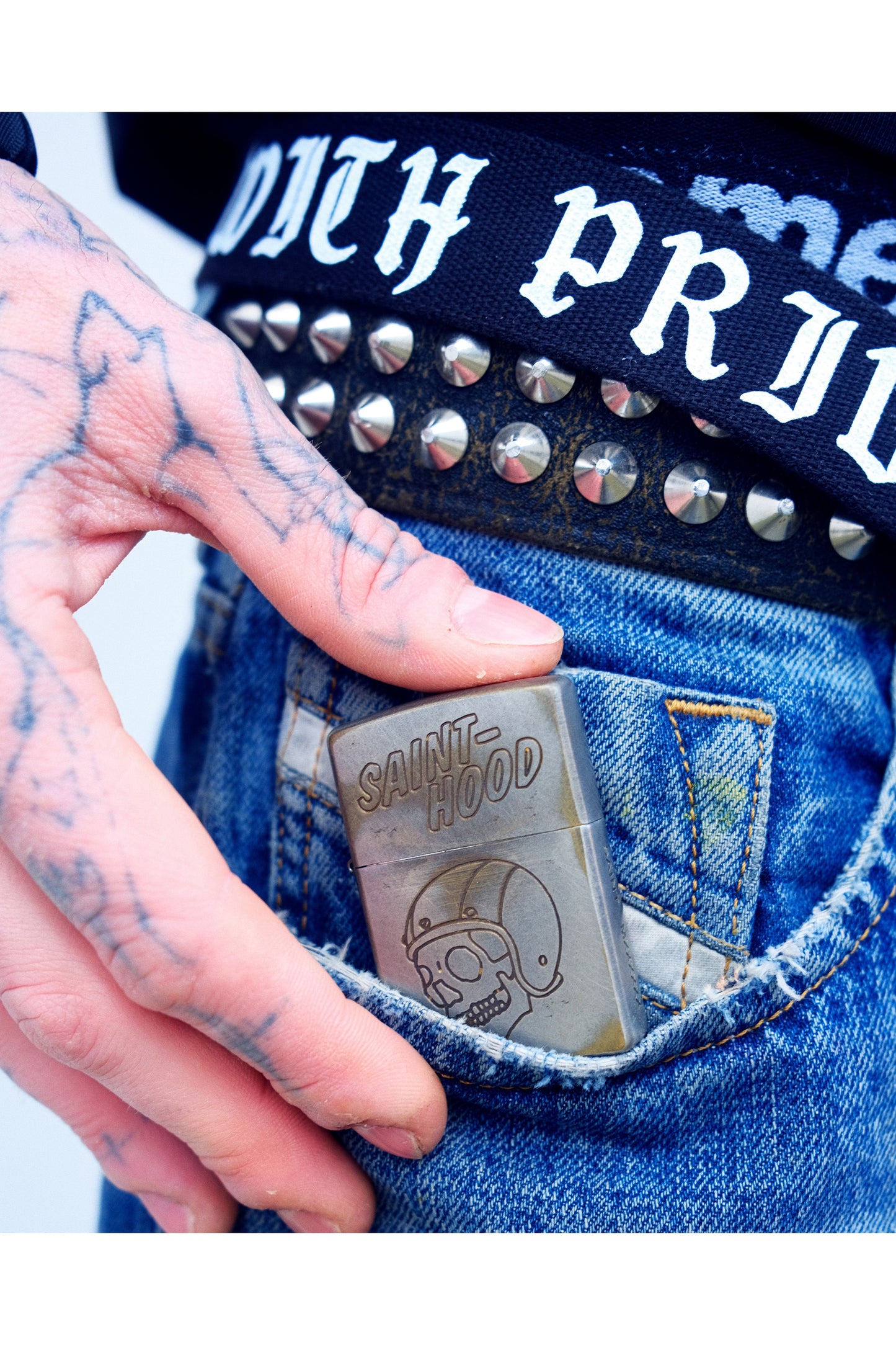 STHD . AGED ZIPPO LIGHTER