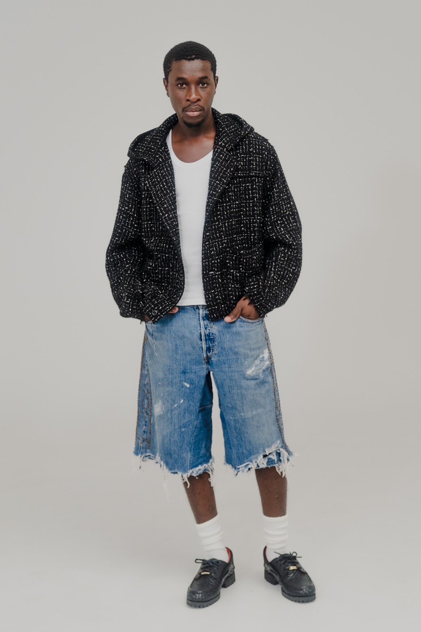 BAGGY STUDS DENIM SHORTS