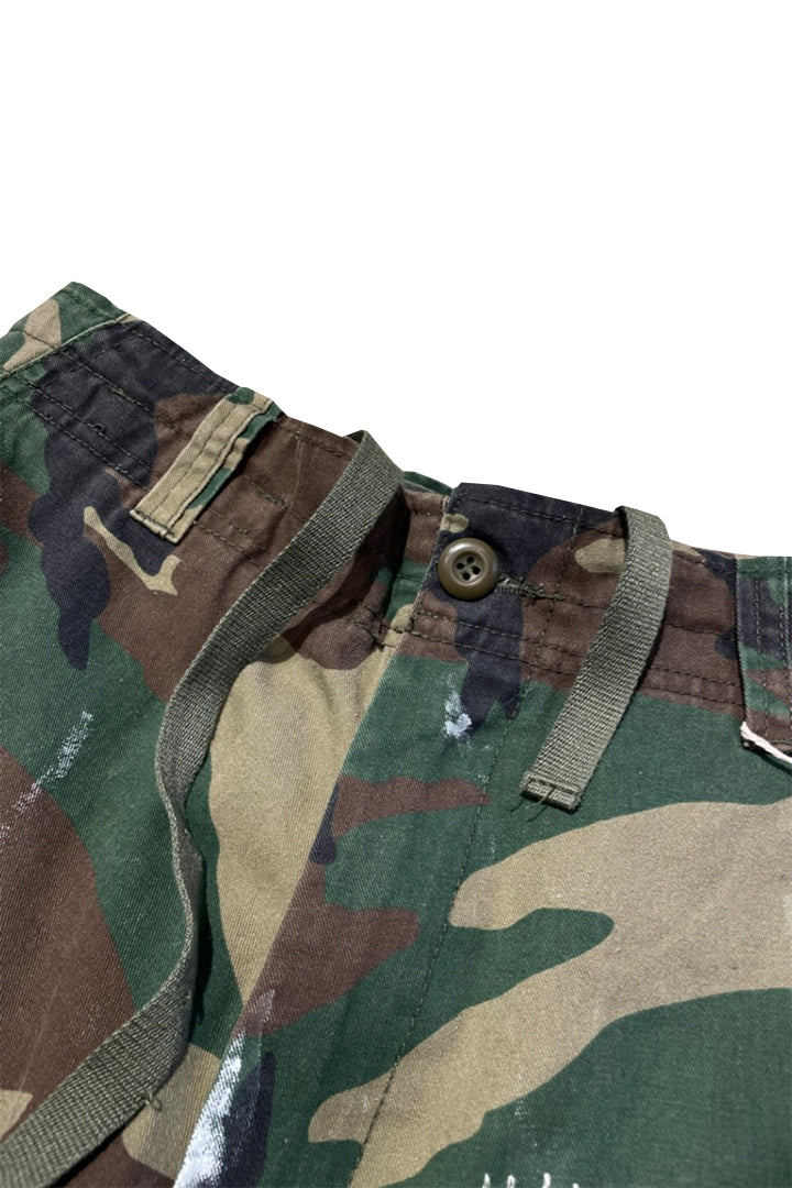 DAMAGE CAMO SHORT PANTS