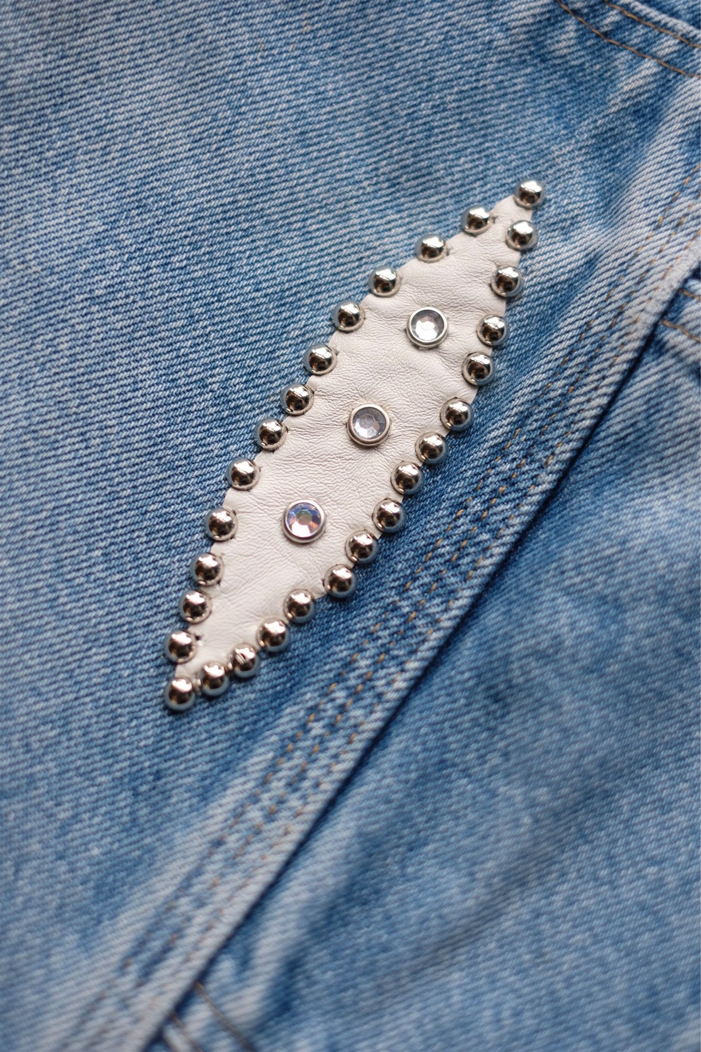 INNOCENCE Studs Denim Pants "elephants exclusive"