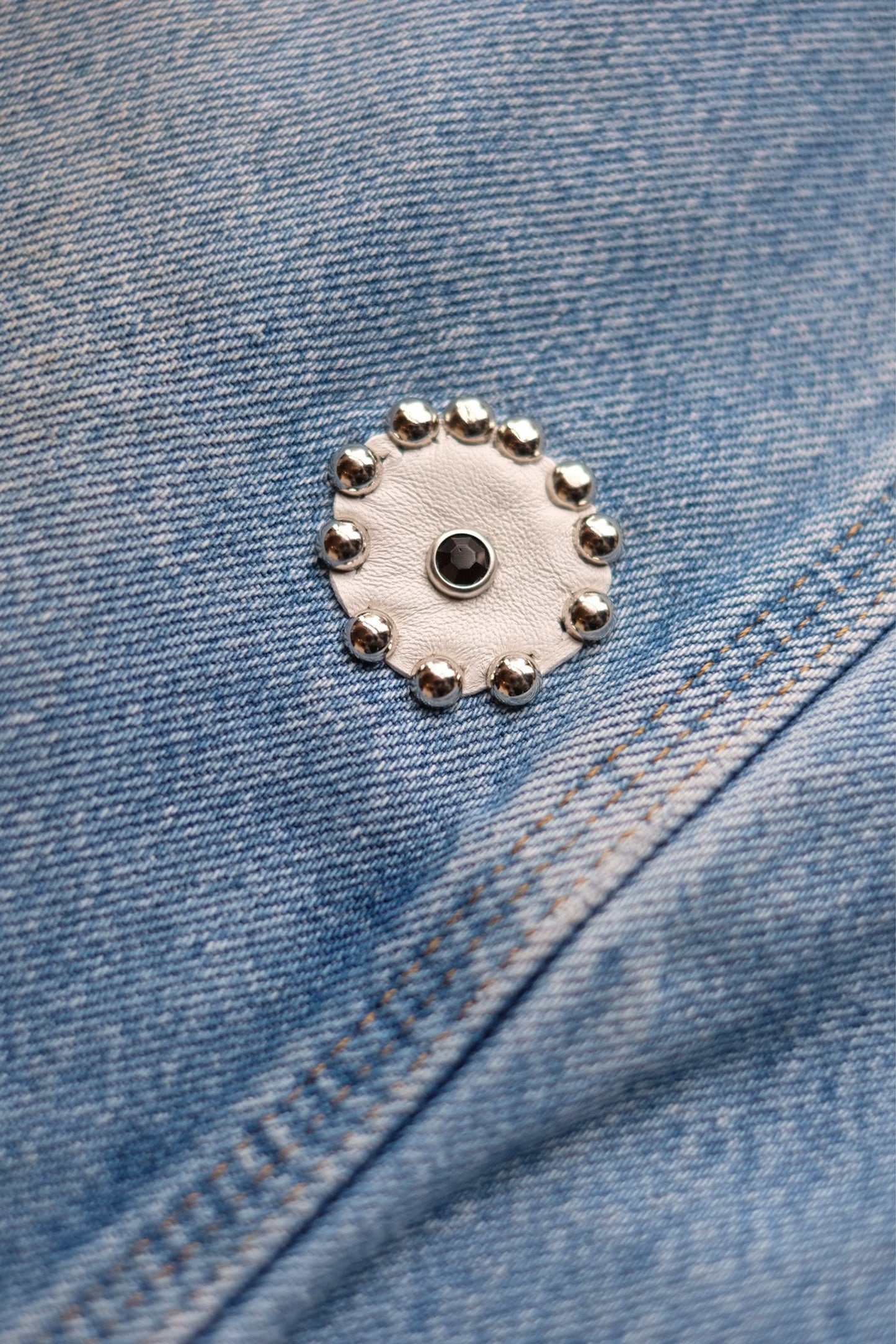 INNOCENCE Studs Denim Pants "elephants exclusive"