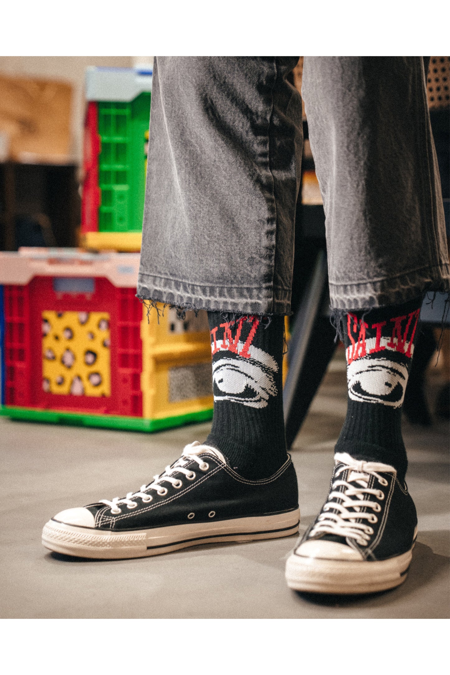 SOCKS/EYE/BLACK
