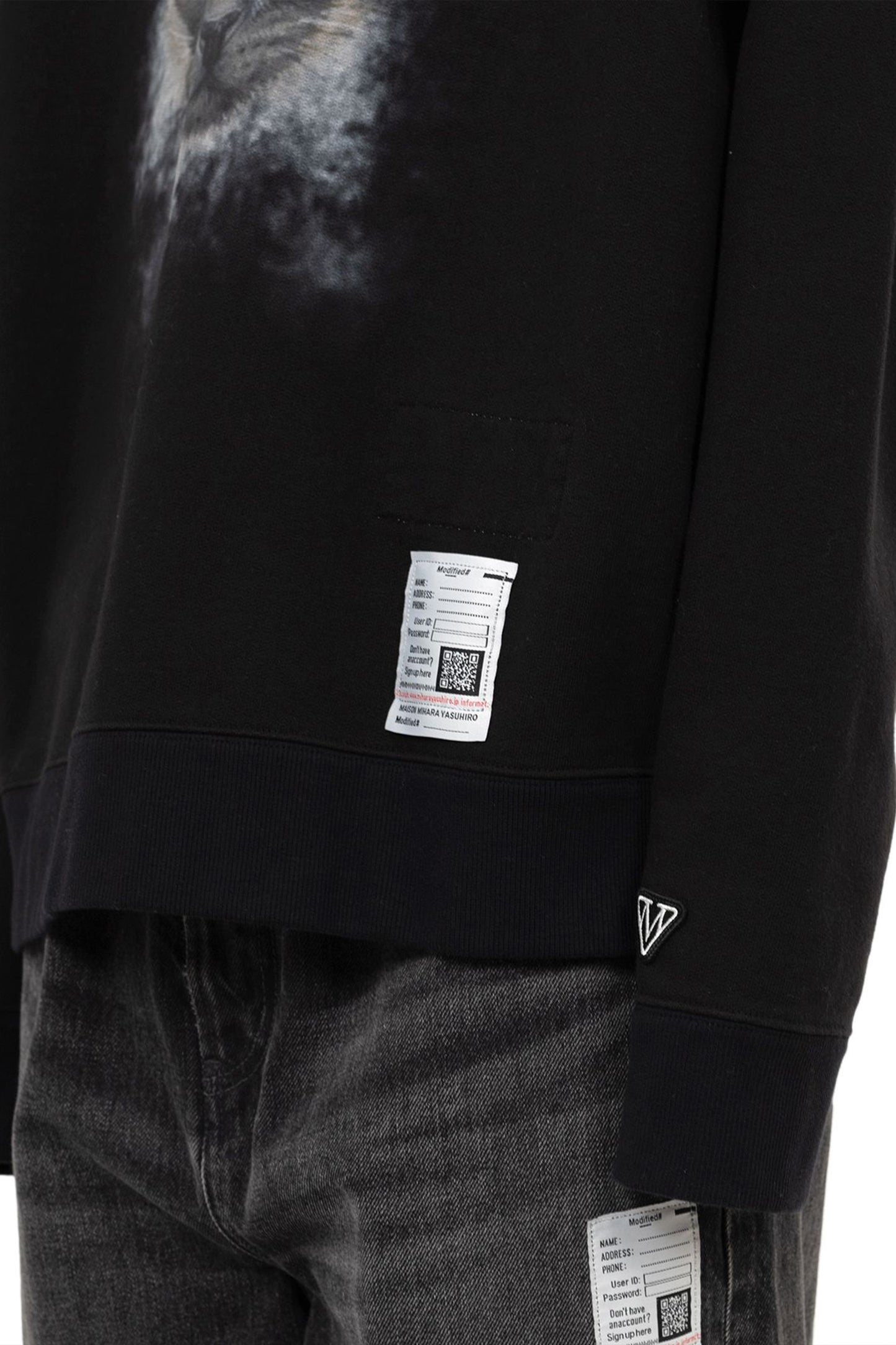 CAT PRINTED PULLOVER