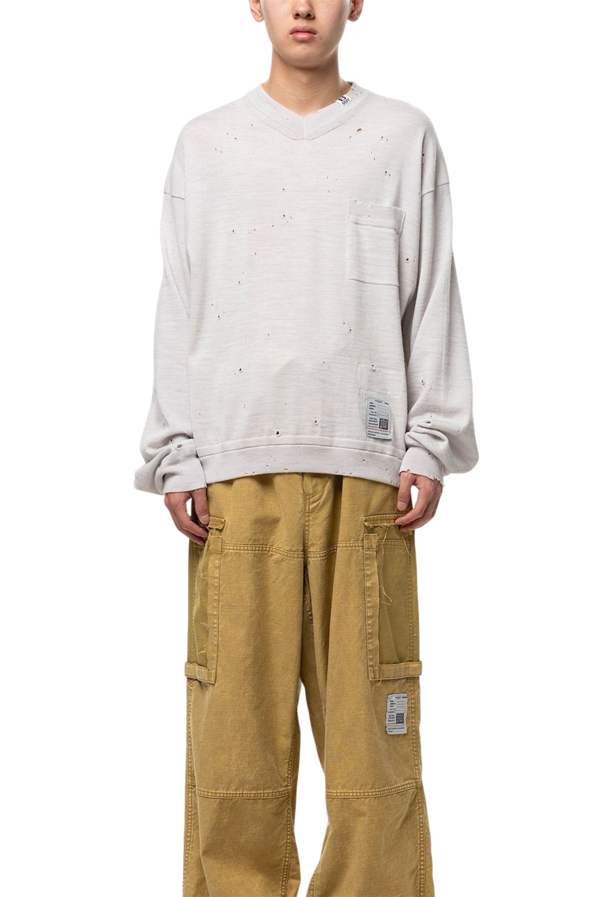 DISTRESSED KNIT PULL
