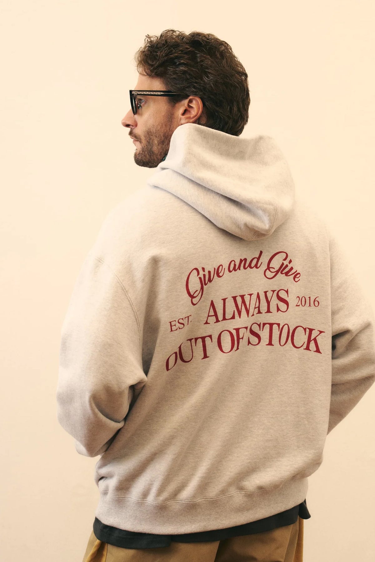 CLASSIC LOGO HOODIE