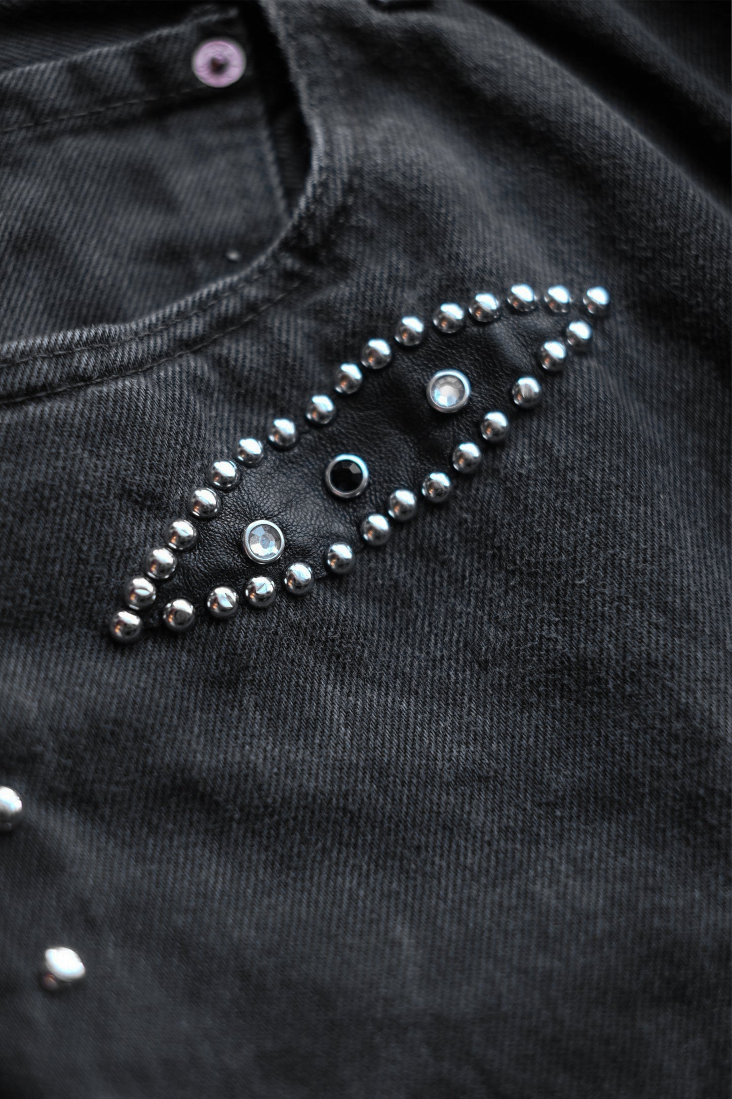 LEATHER STUDS DENIM PANTS