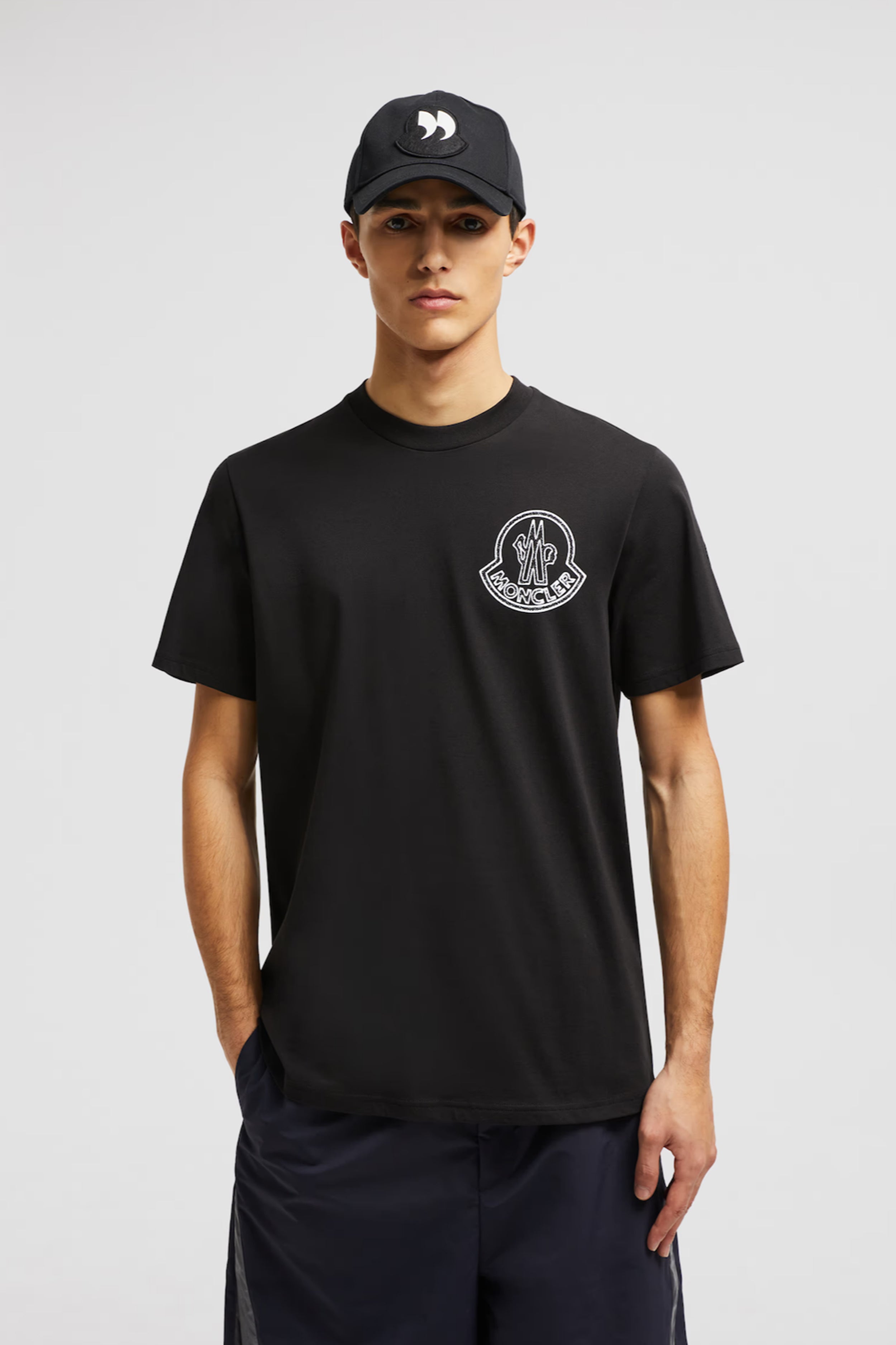 【関税＆送料込み】Moncler Ss T-Shirt Moncler Ss T-shirt | italist