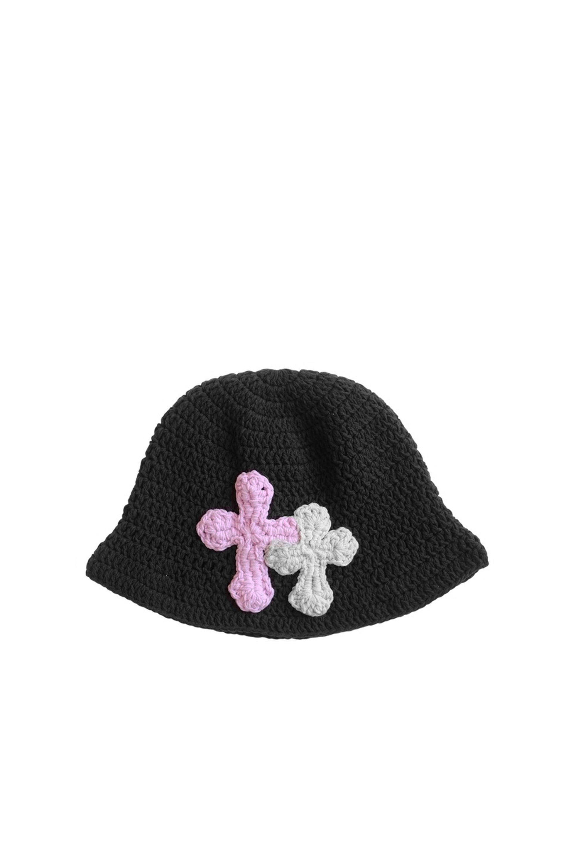 3D cross knit hat