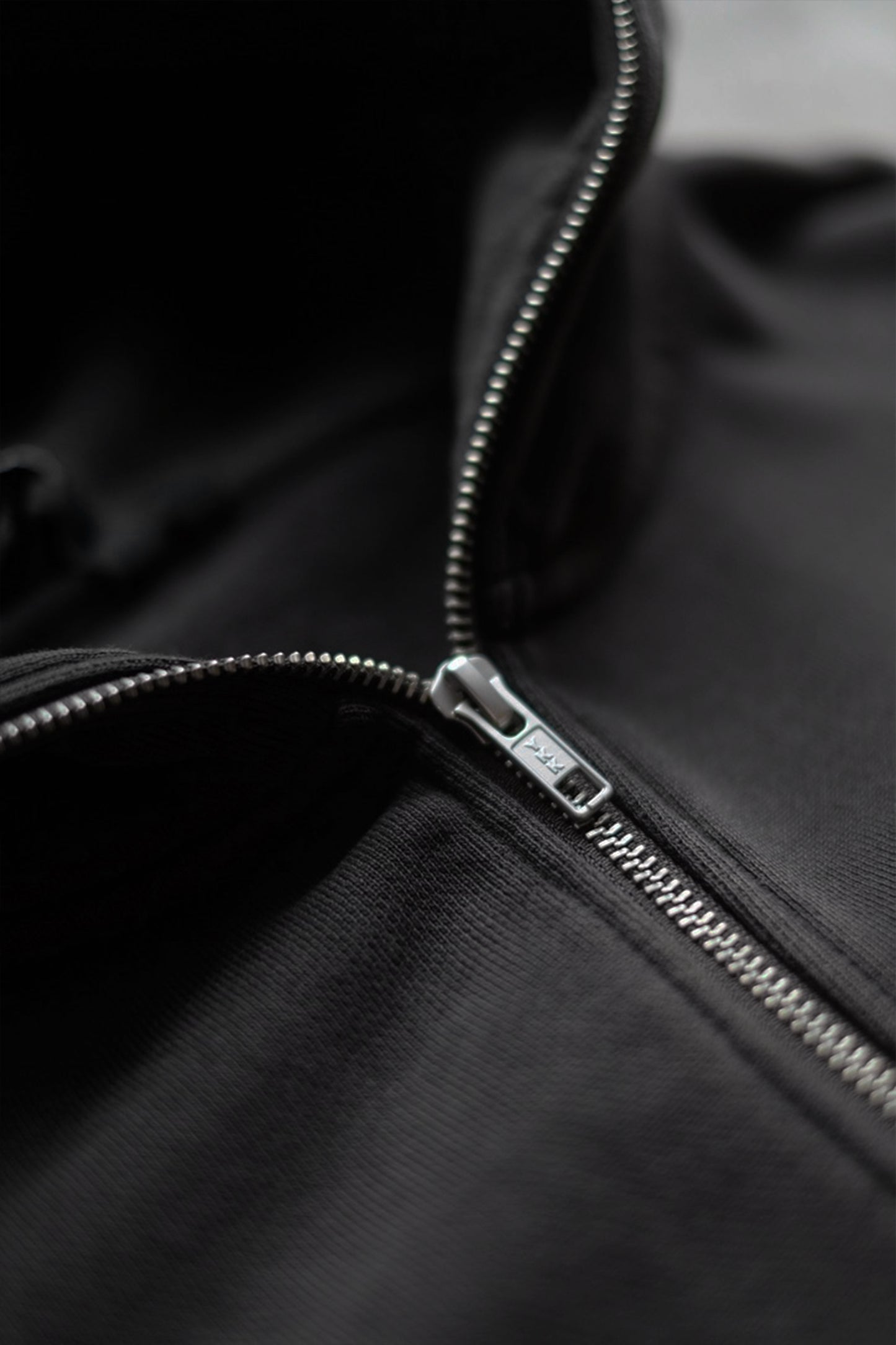 ETERNAL ZIP