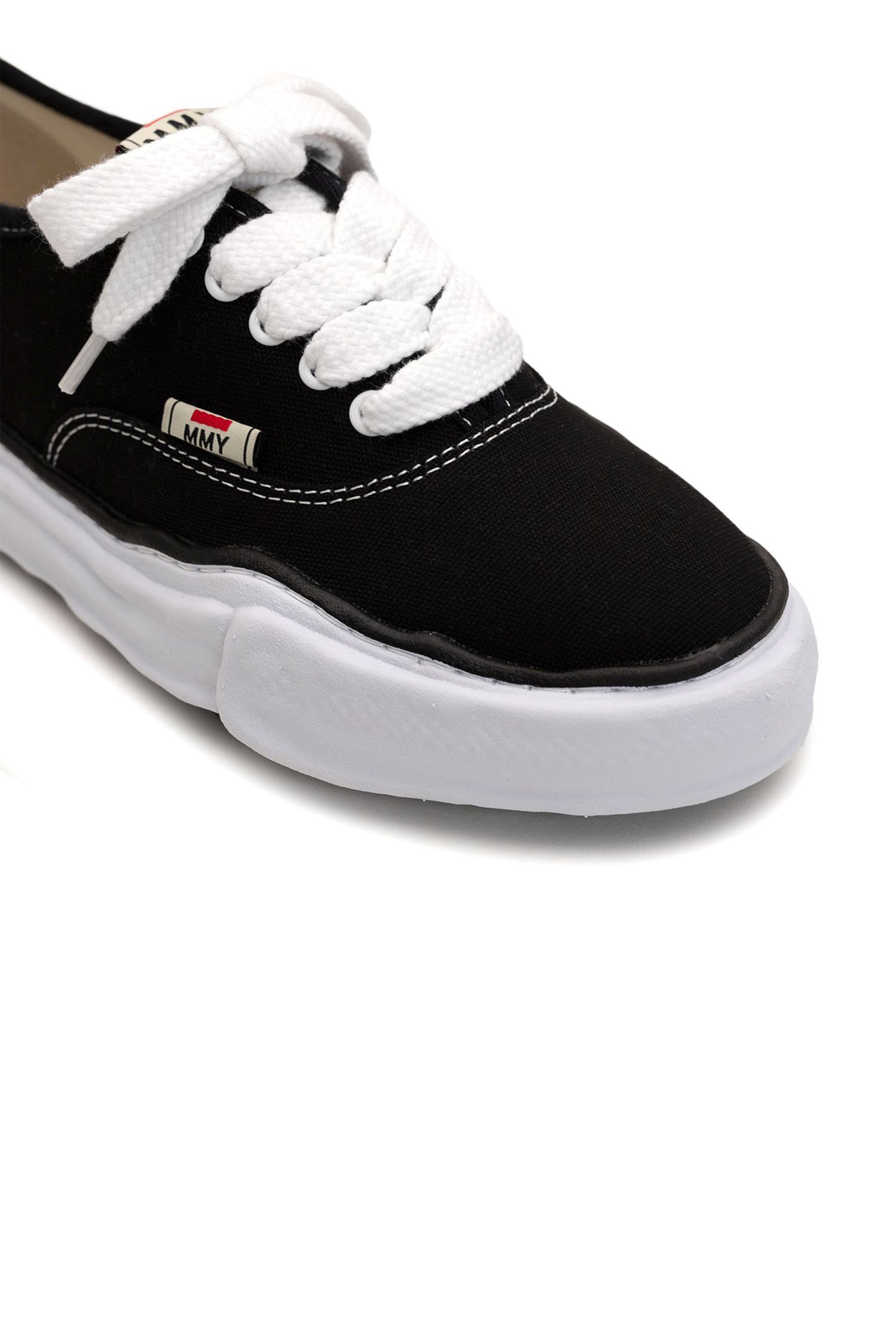 BAKER/CANVAS