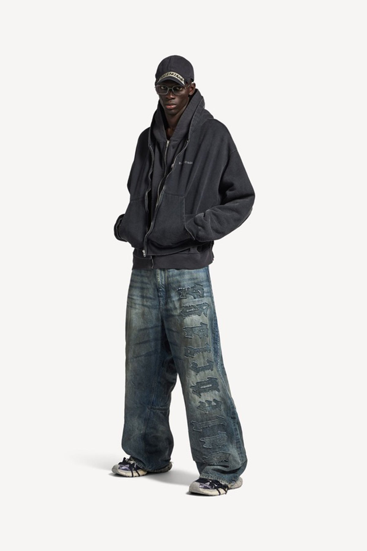 Minimal Baggy pants