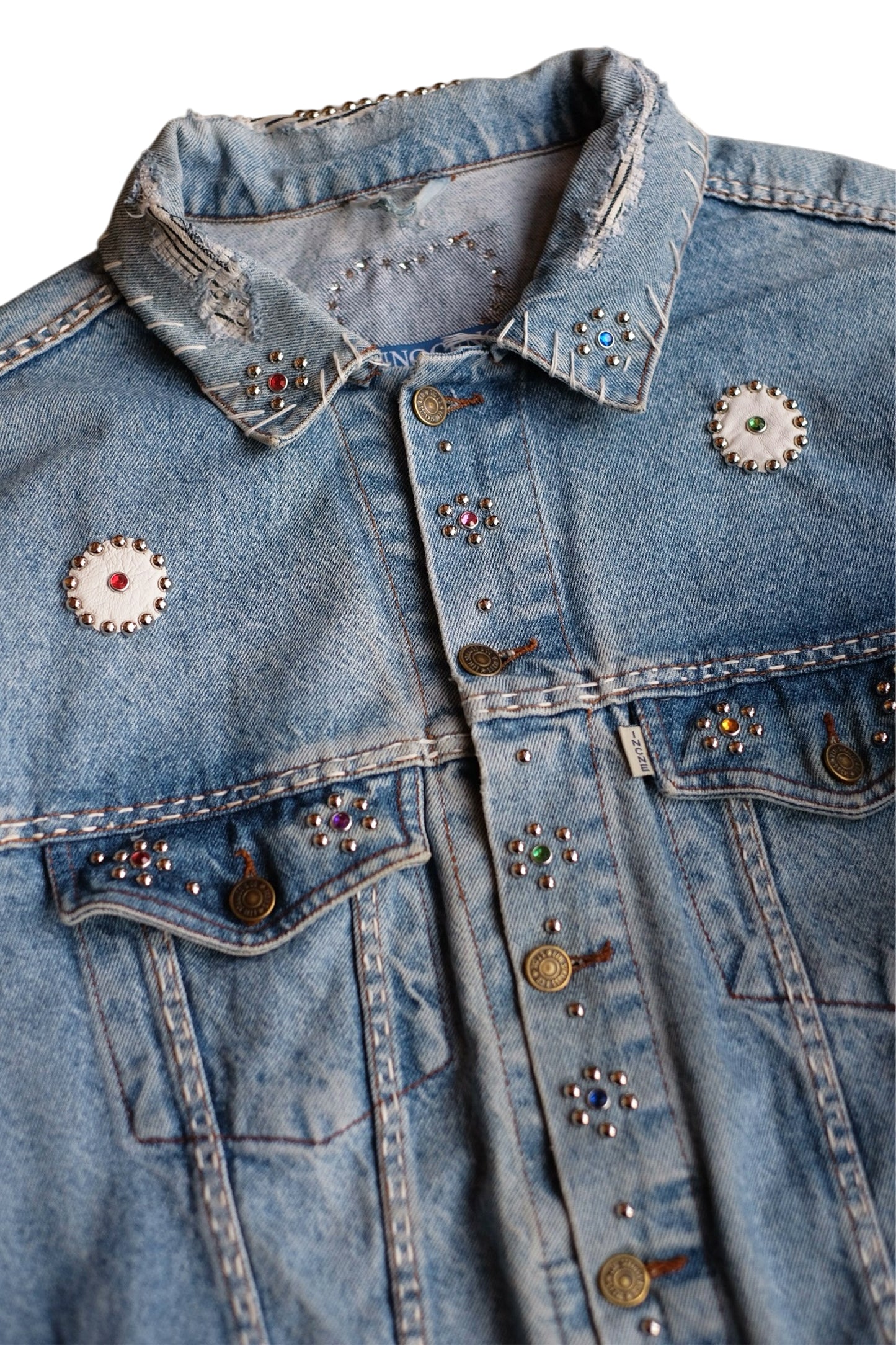 FLOWER STUDS DENIM JACKET