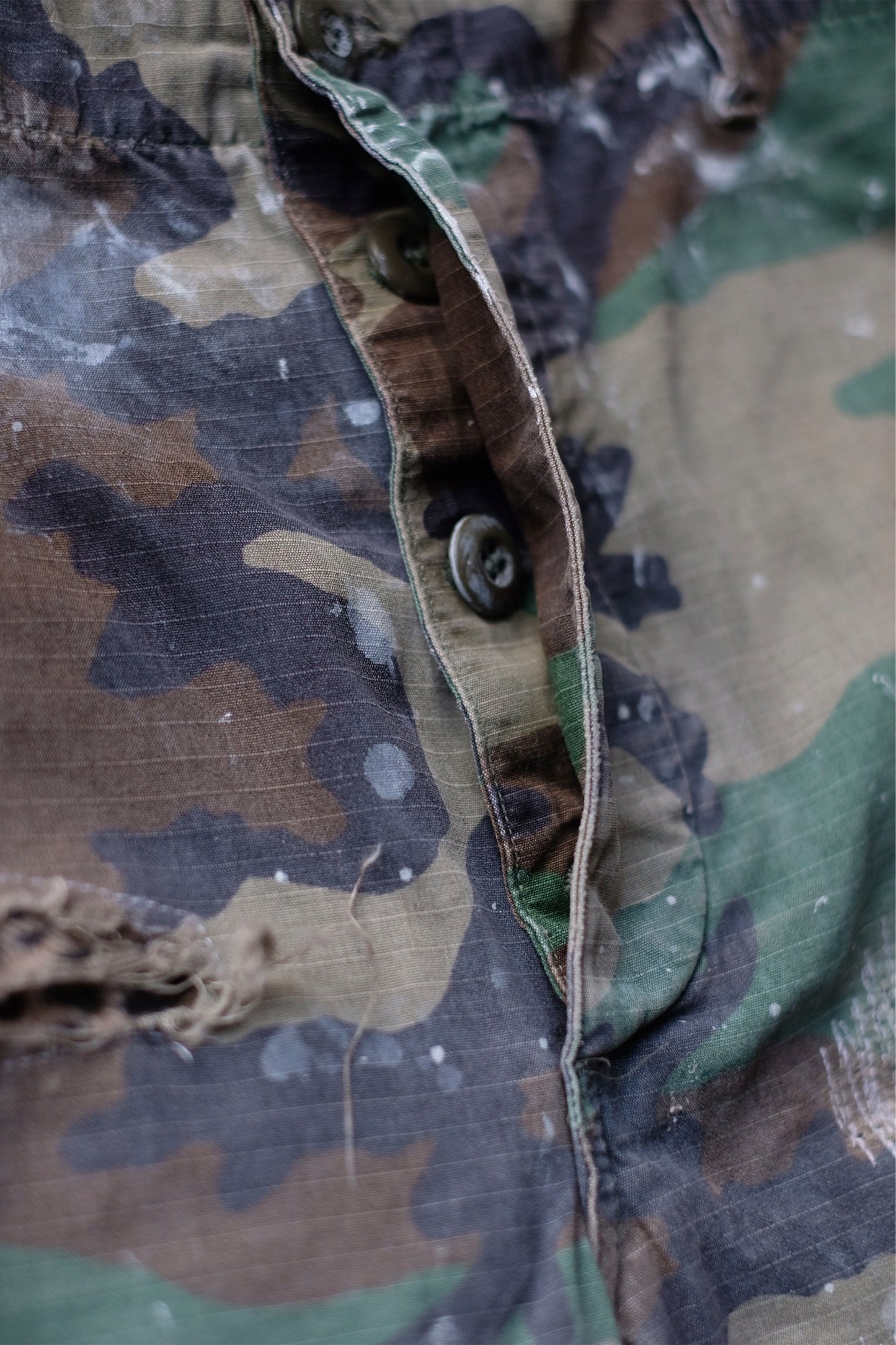 SASHIKO BAGGY CAMO  SHORTS