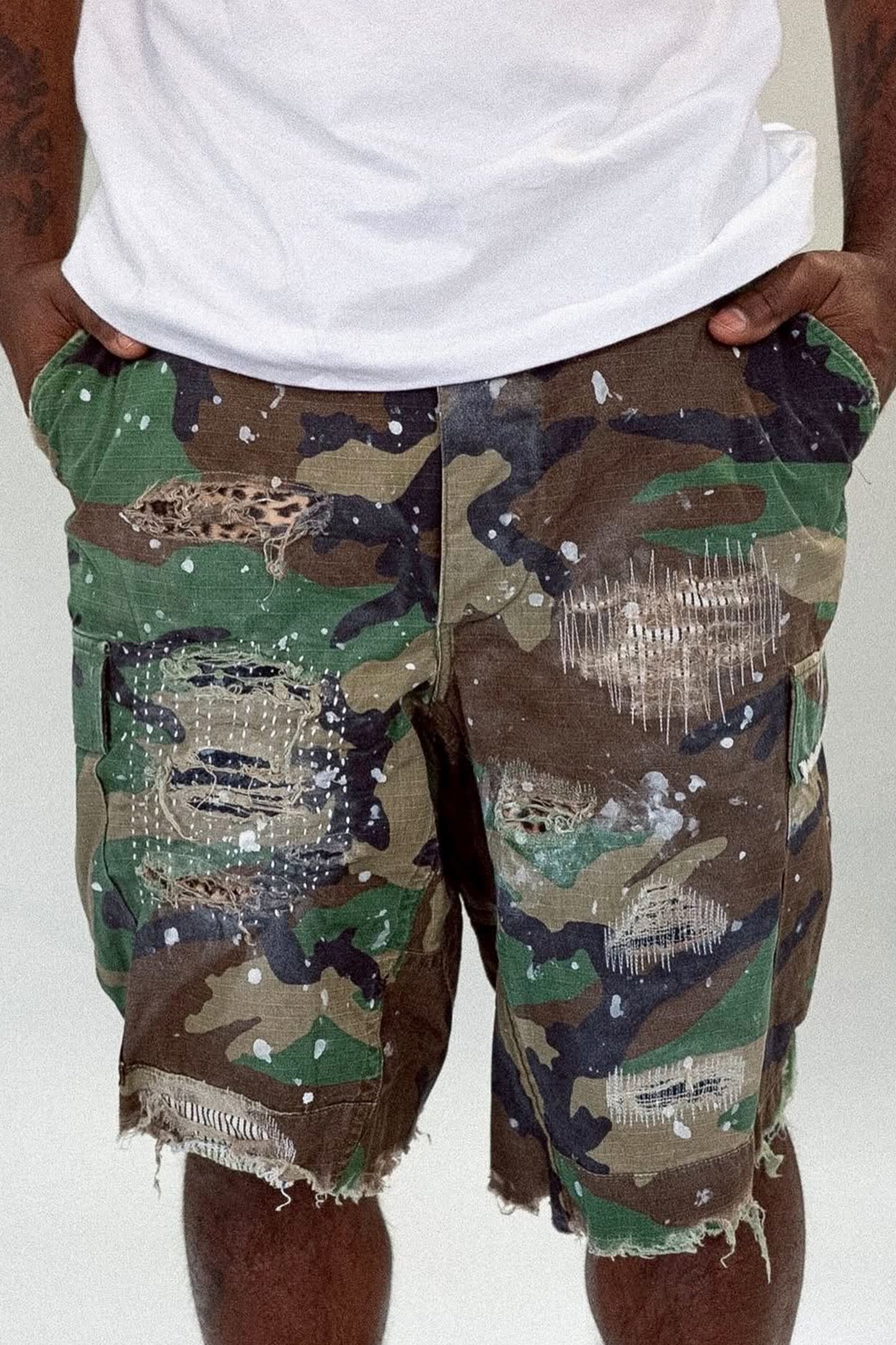SASHIKO BAGGY CAMO  SHORTS