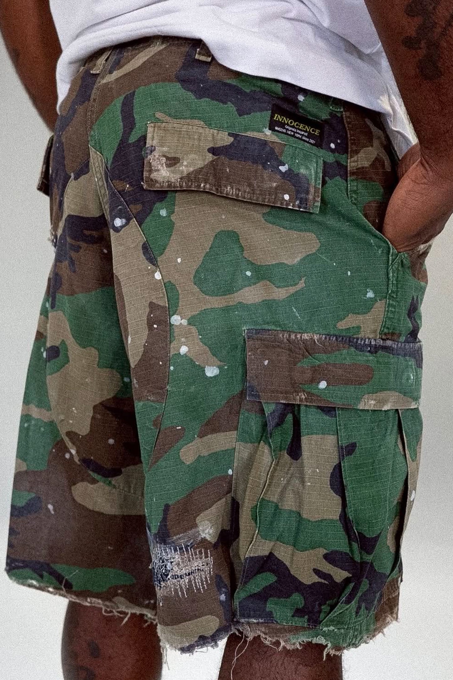 SASHIKO BAGGY CAMO  SHORTS