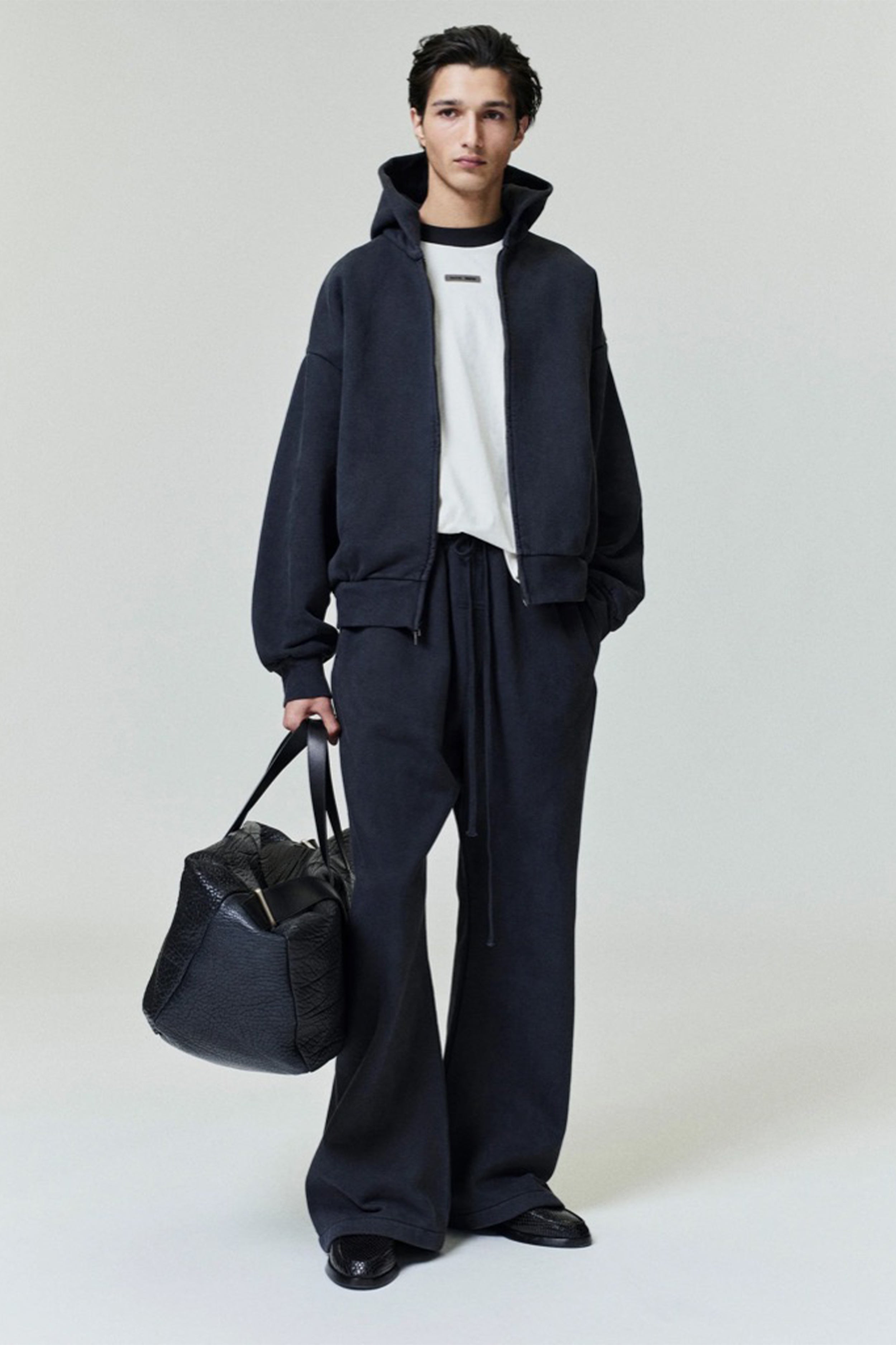 Essentials(エッセンシャルズ)/Classic Full Zip Hoodie│正規通販