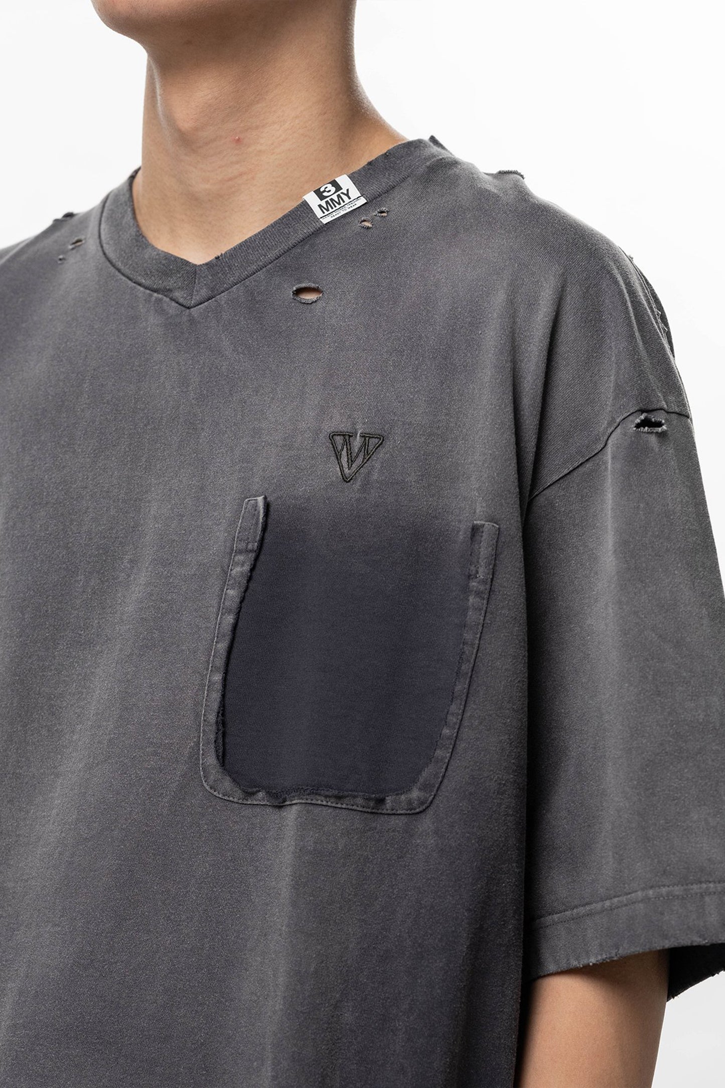 SUN FADED V NECK TEE