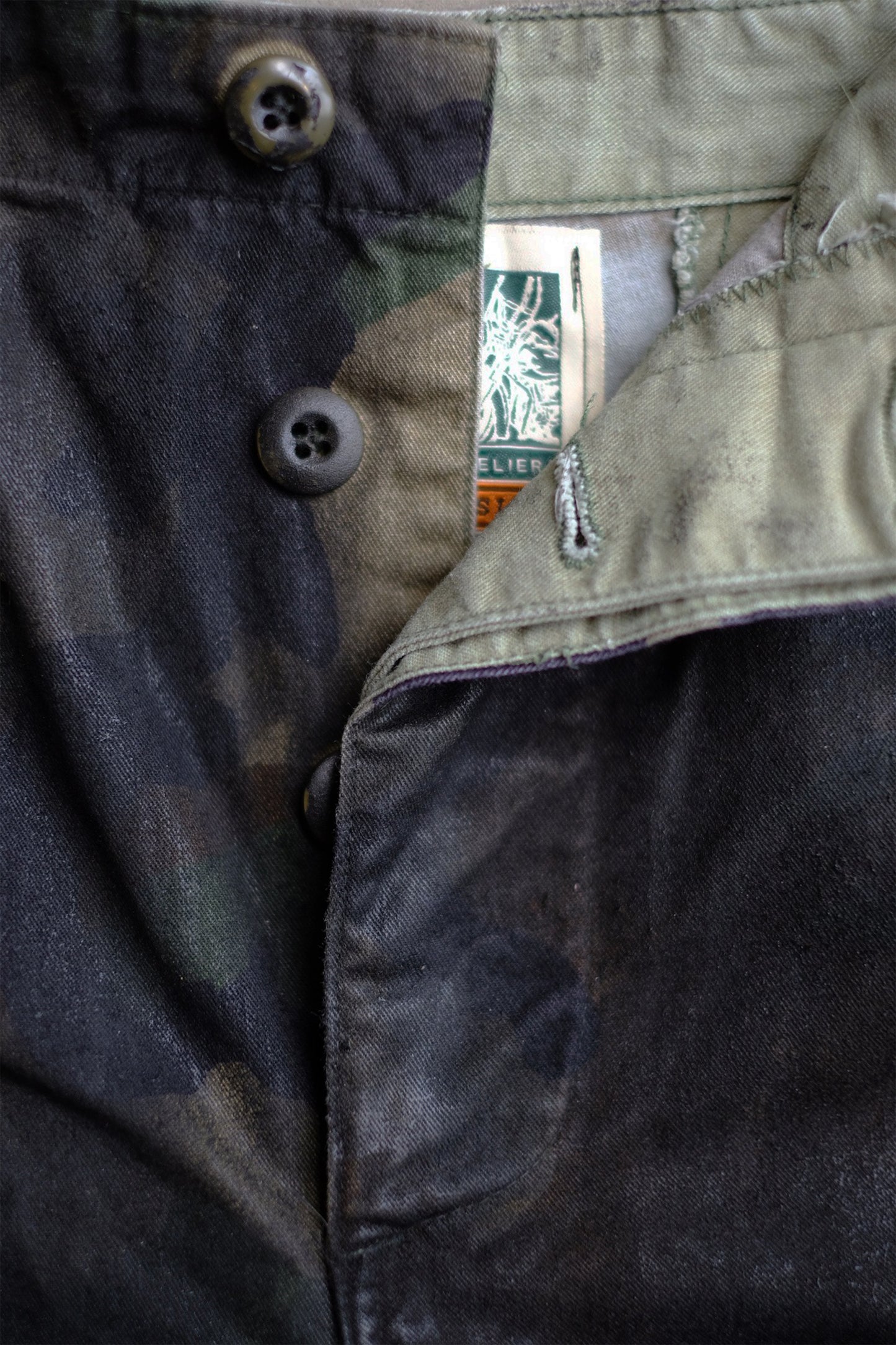 CAMO BLACK WAX PANTS