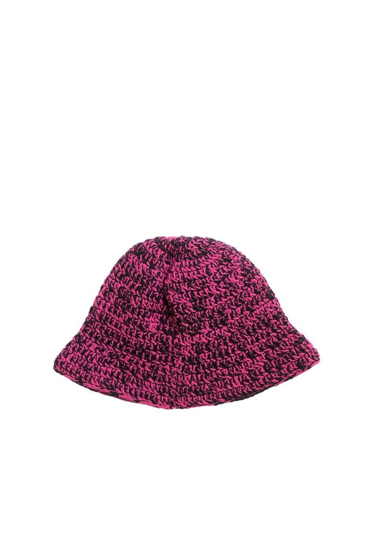 3D cross knit hat
