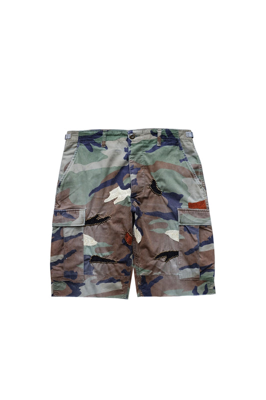STUDS CAMO CARGO  SHORTS