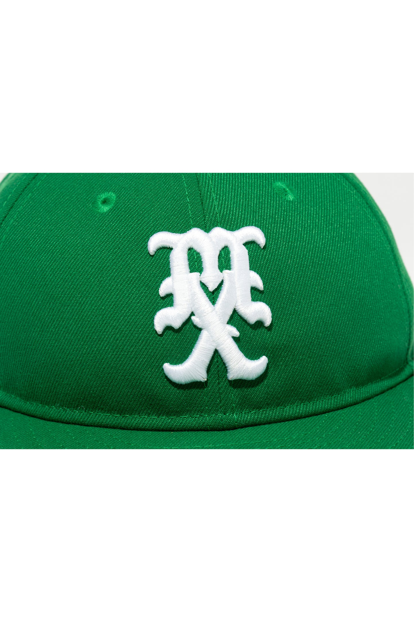 NE_CAP/CELEBRITY/GREEN