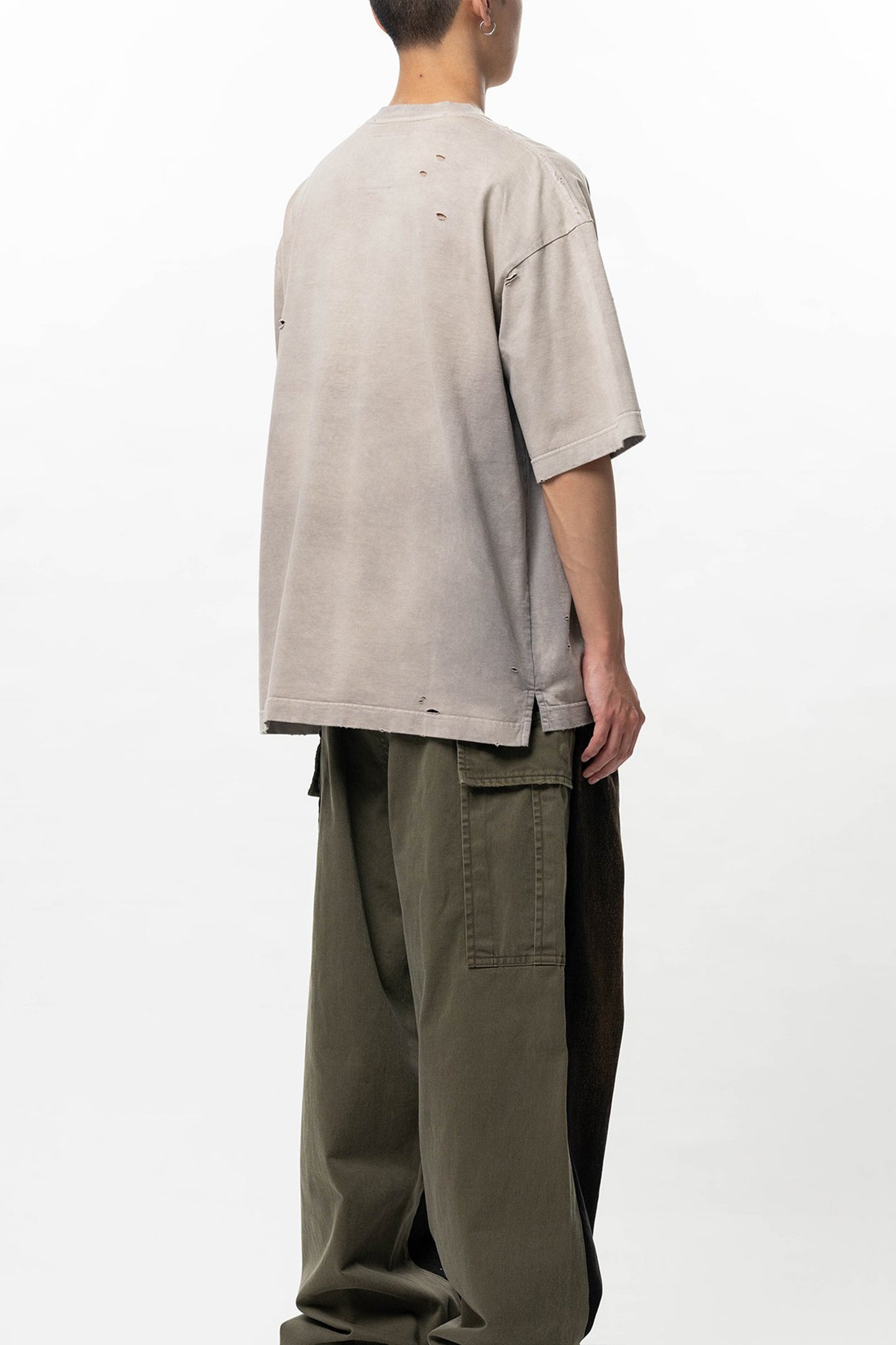 SUN FADED V NECK TEE