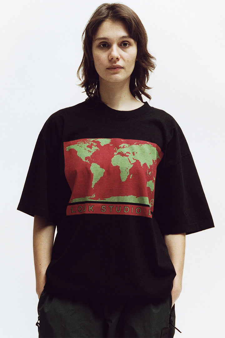 WORLD MAP TEE