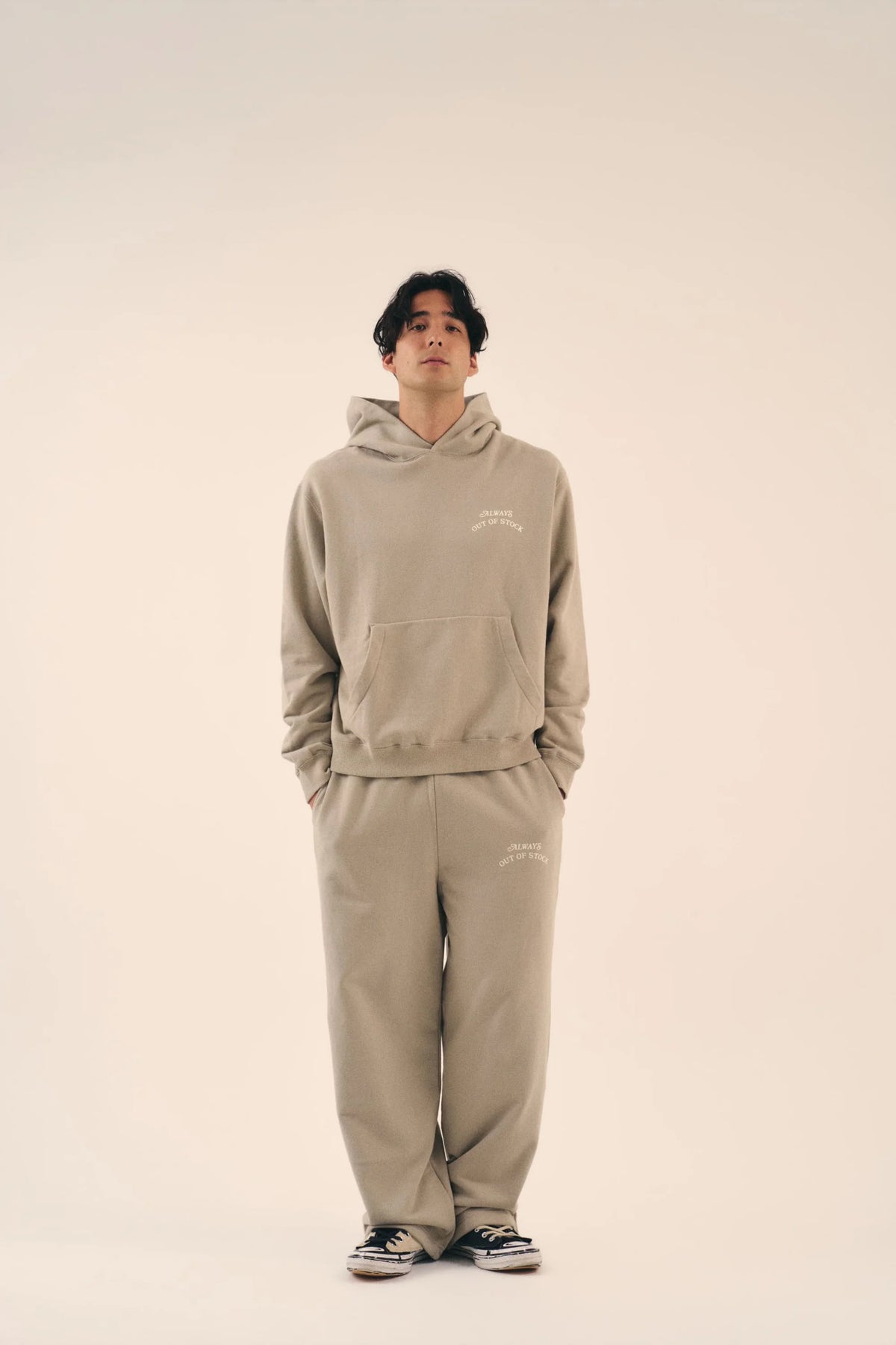 BASIC LOGO  SWEATPANTS