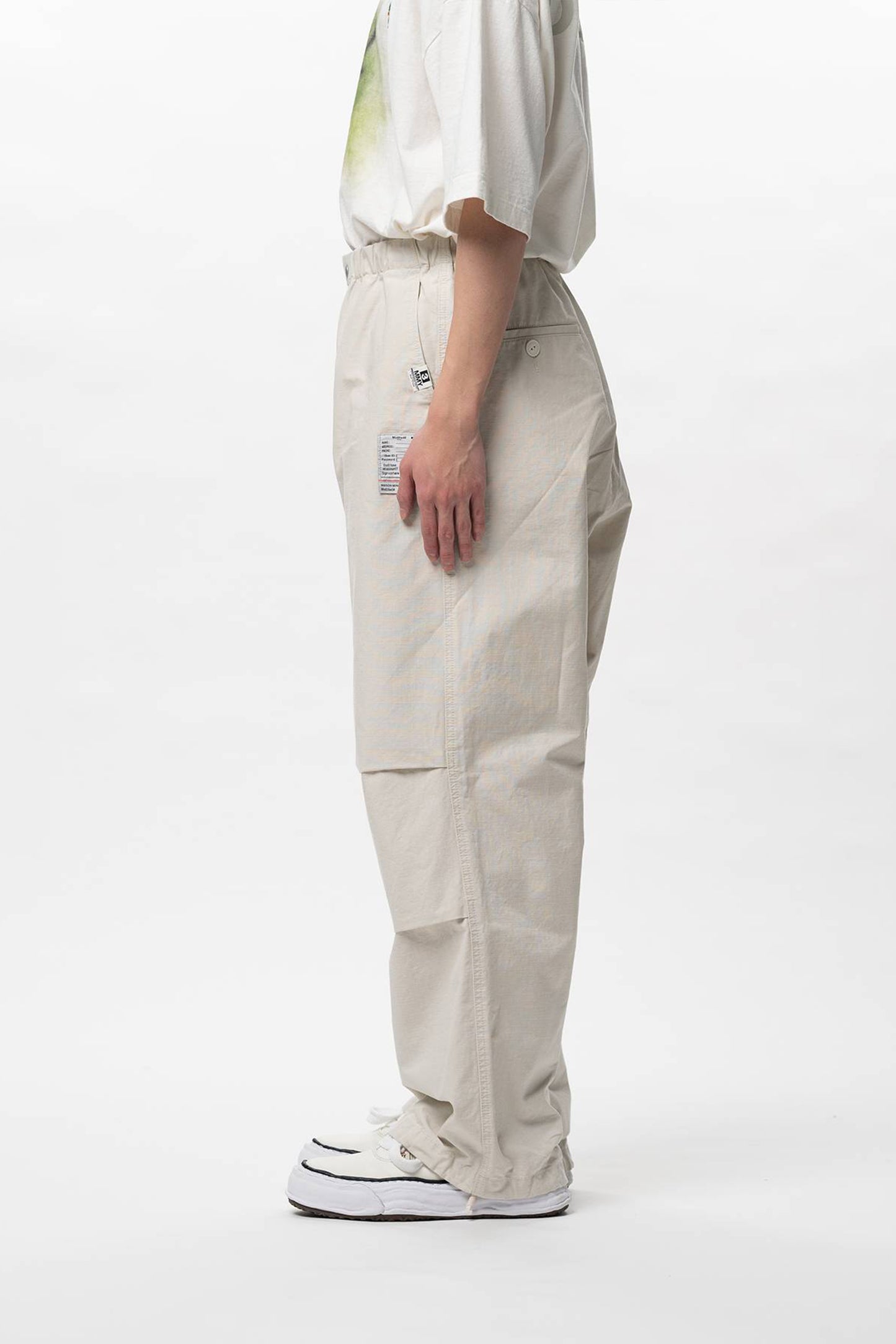 PARACHUTE TROUSERS