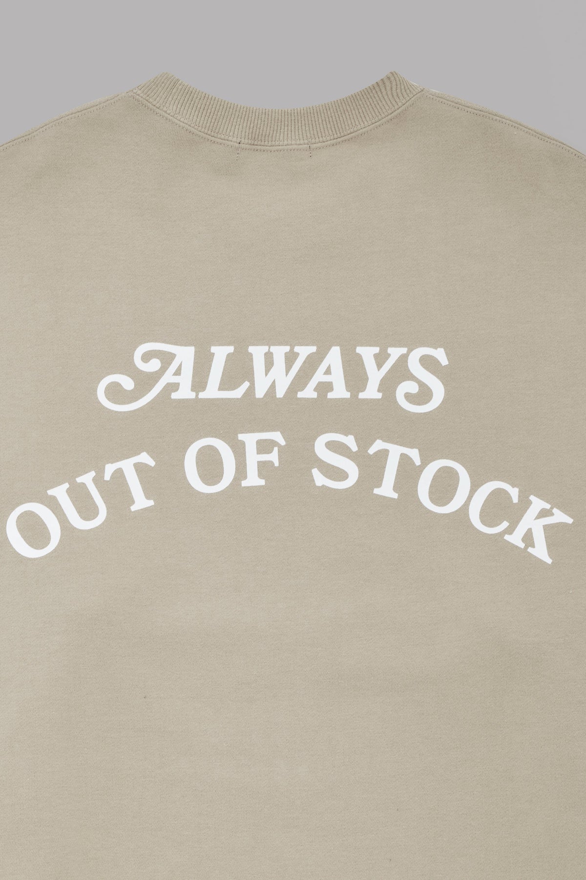 BASIC LOGO  CREWNECK
