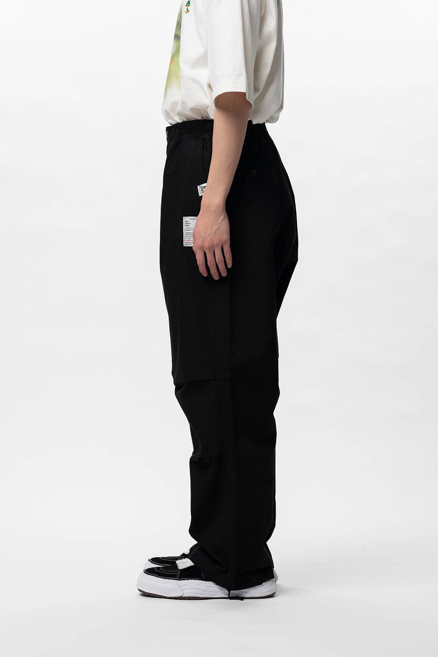 PARACHUTE TROUSERS