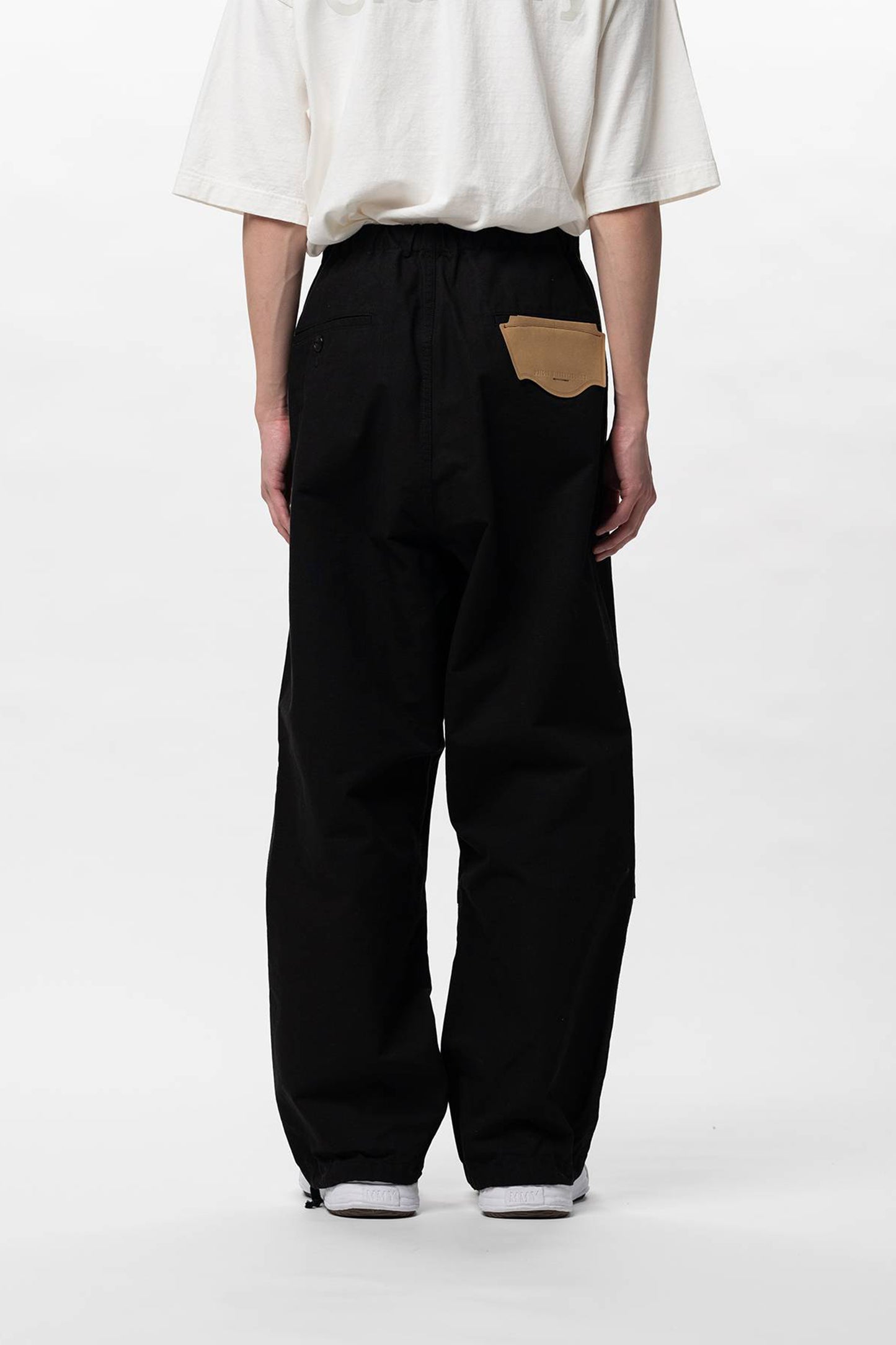 PARACHUTE TROUSERS