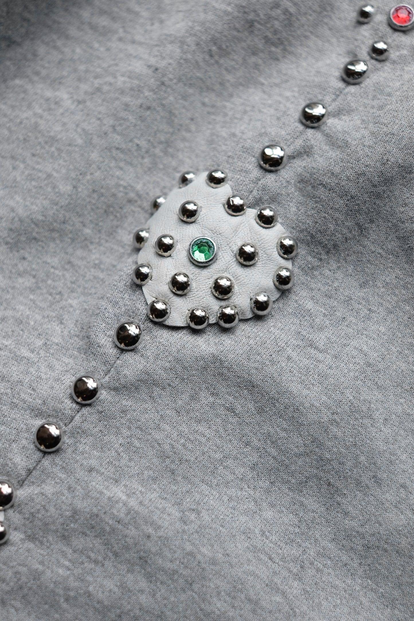 NYC STUDS BAGGY SWEAT SHORTS