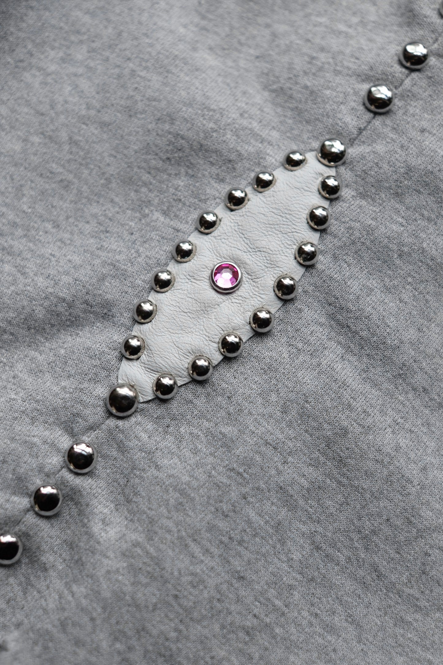 NYC STUDS BAGGY SWEAT SHORTS