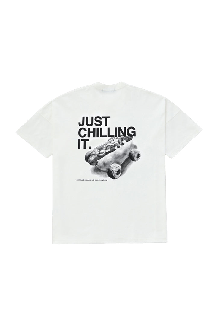 JUST CHILLING IT DROP SHOULDER S/S TEE