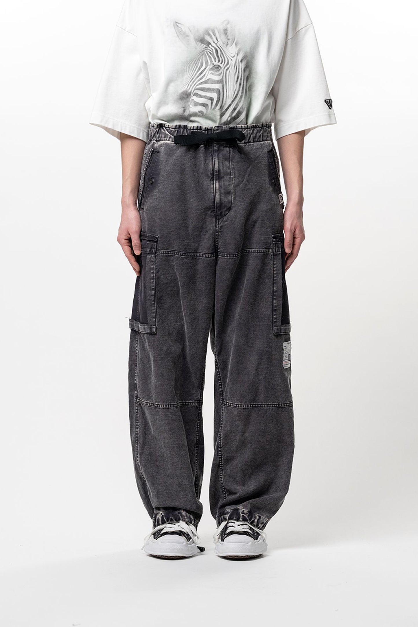 CARGO TROUSERS