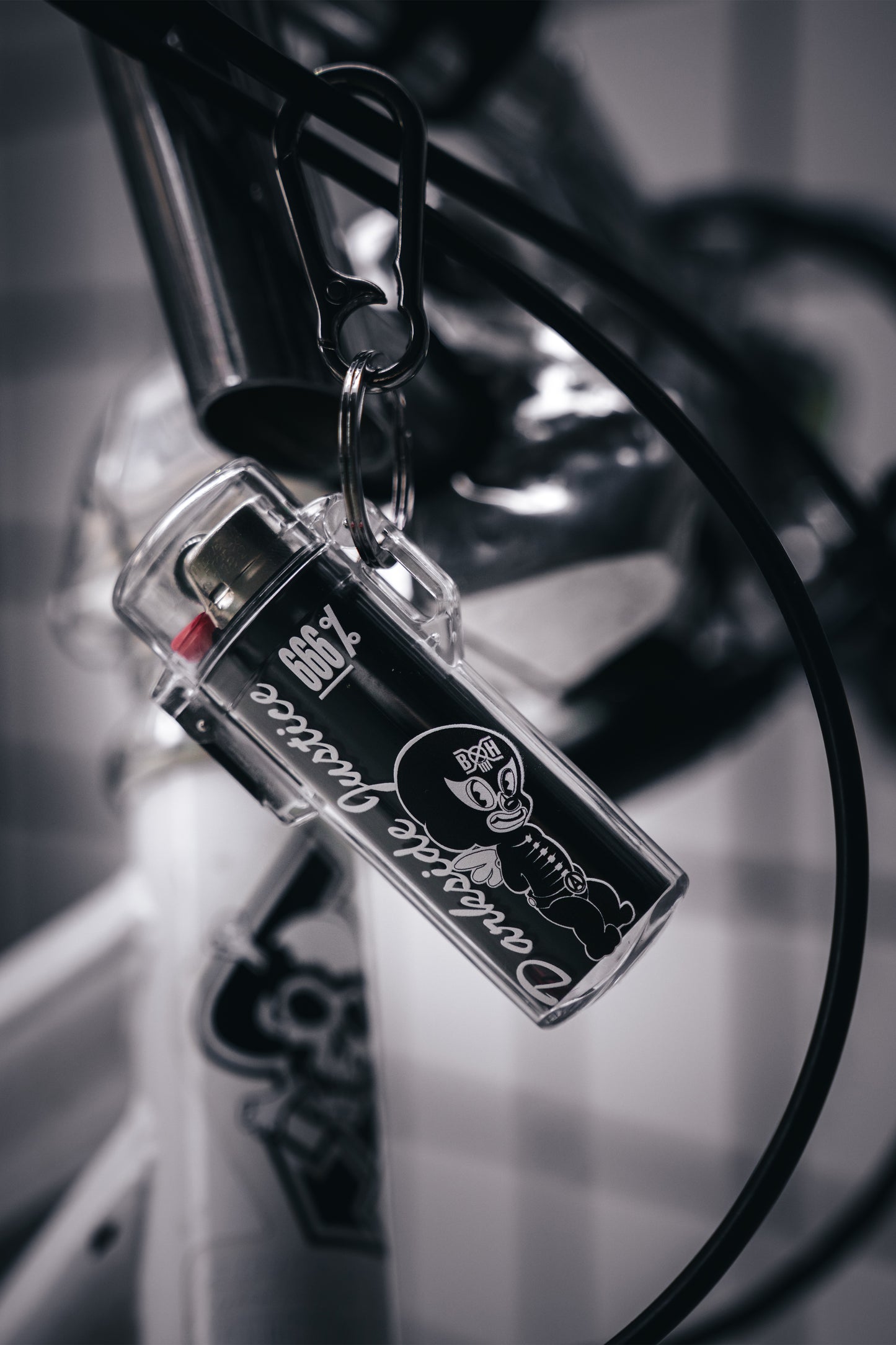 BH_LIGHTER CASE/MASK MIC/CLR