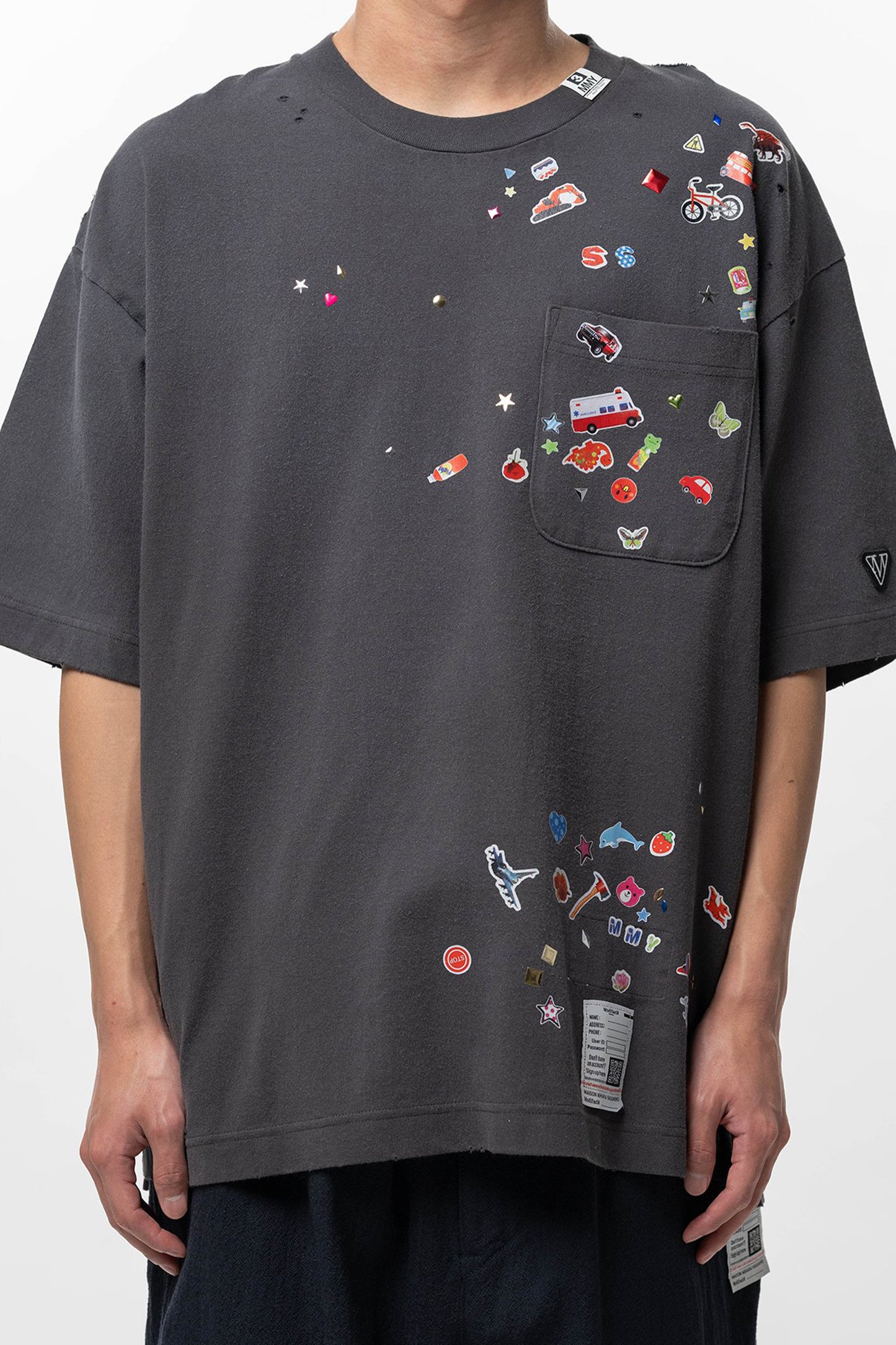 KIDS STICKER TEE