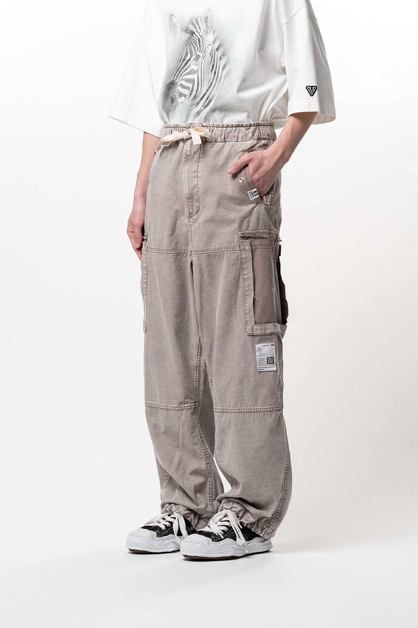CARGO TROUSERS